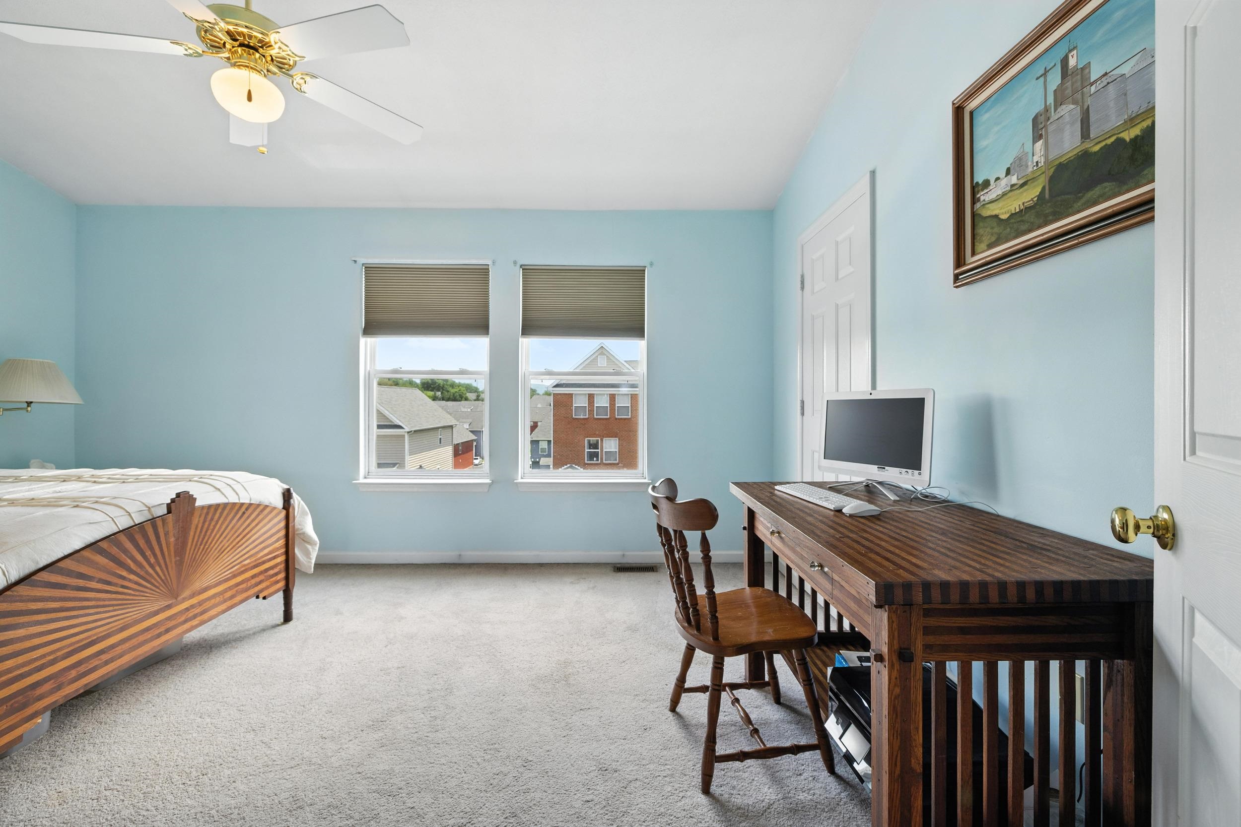 1279 OLD RICHMOND CIR, HARRISONBURG, Virginia 22802, 3 Bedrooms Bedrooms, ,2 BathroomsBathrooms,Residential,1279 OLD RICHMOND CIR,666693 MLS # 666693
