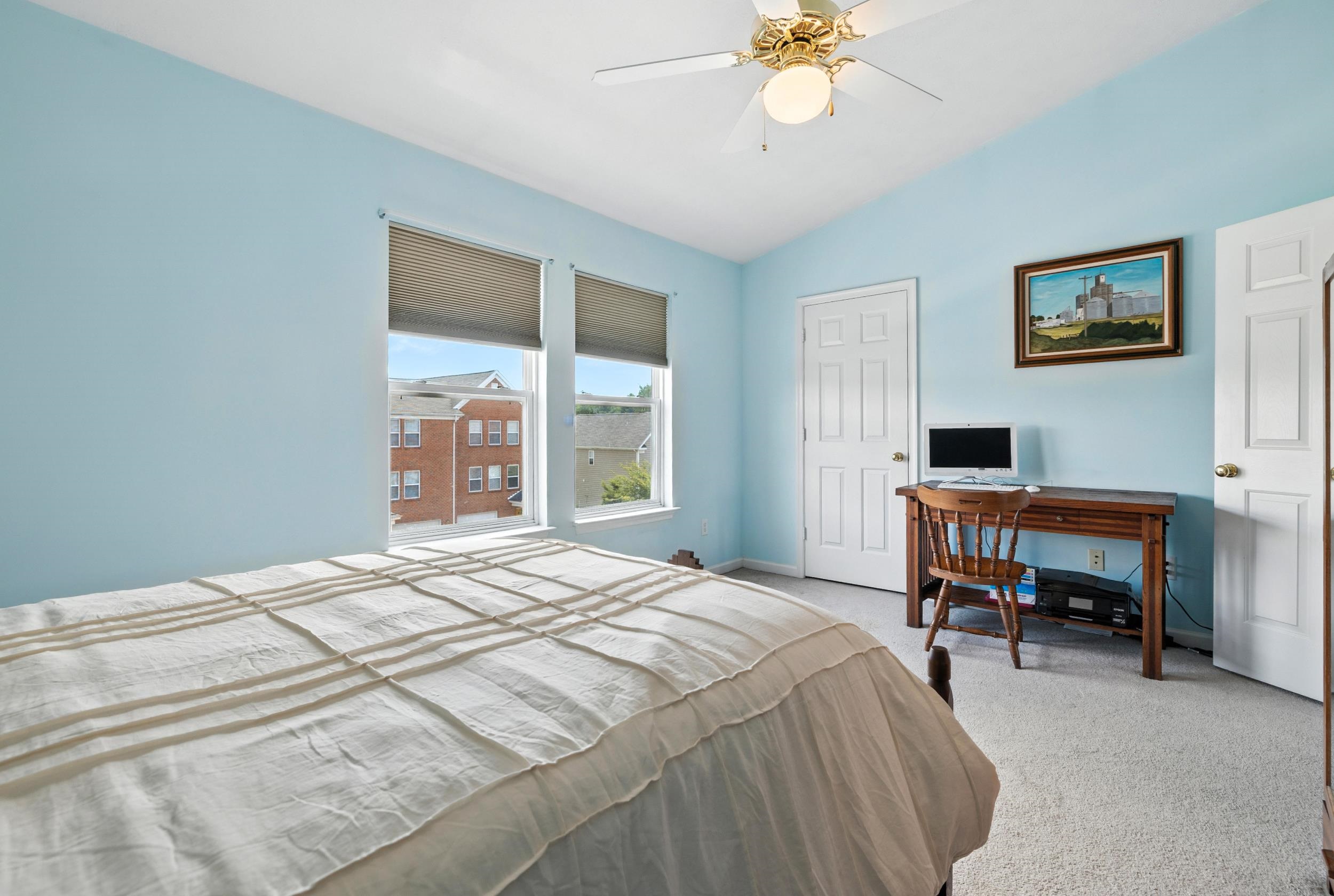 1279 OLD RICHMOND CIR, HARRISONBURG, Virginia 22802, 3 Bedrooms Bedrooms, ,2 BathroomsBathrooms,Residential,1279 OLD RICHMOND CIR,666693 MLS # 666693