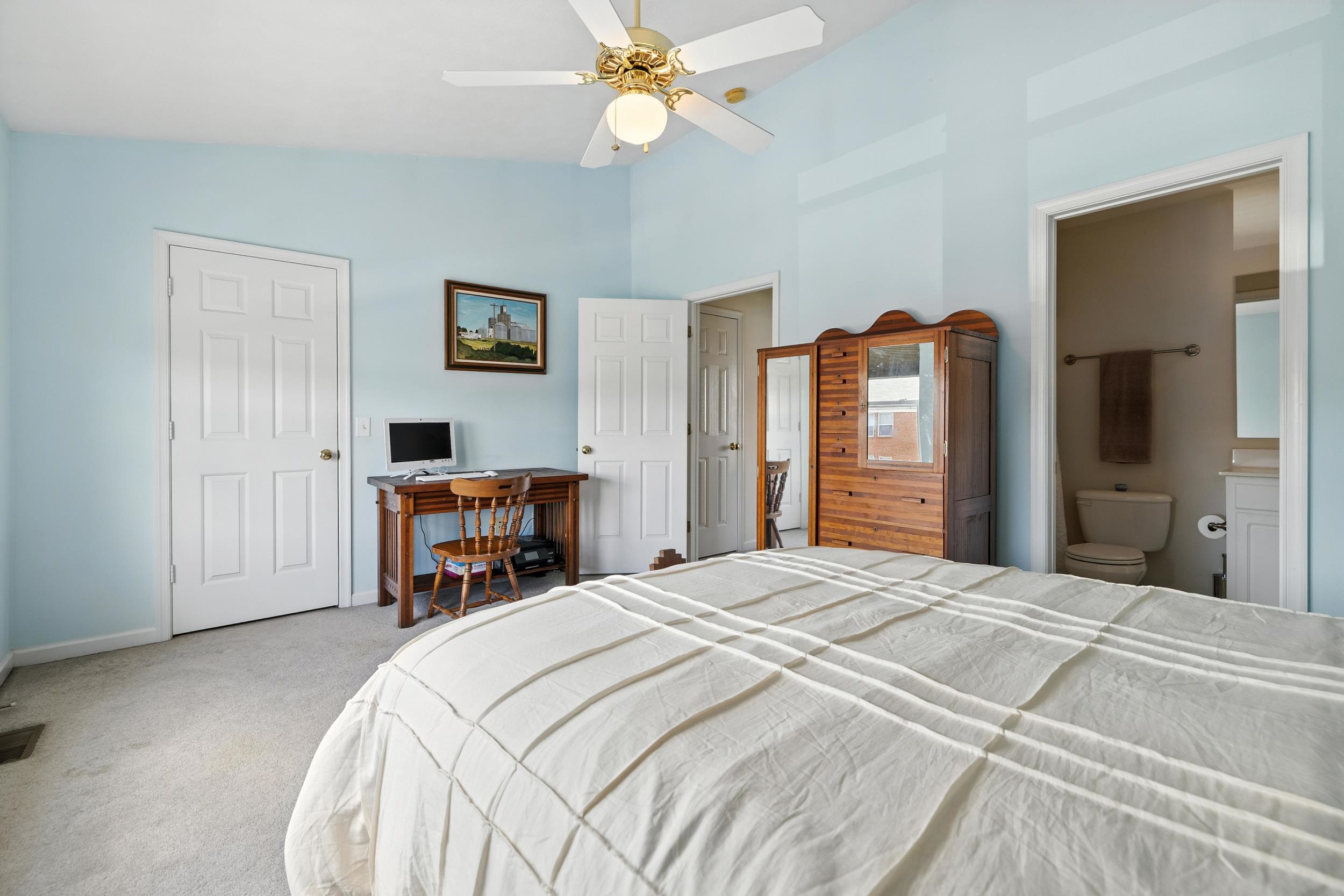1279 OLD RICHMOND CIR, HARRISONBURG, Virginia 22802, 3 Bedrooms Bedrooms, ,2 BathroomsBathrooms,Residential,1279 OLD RICHMOND CIR,666693 MLS # 666693