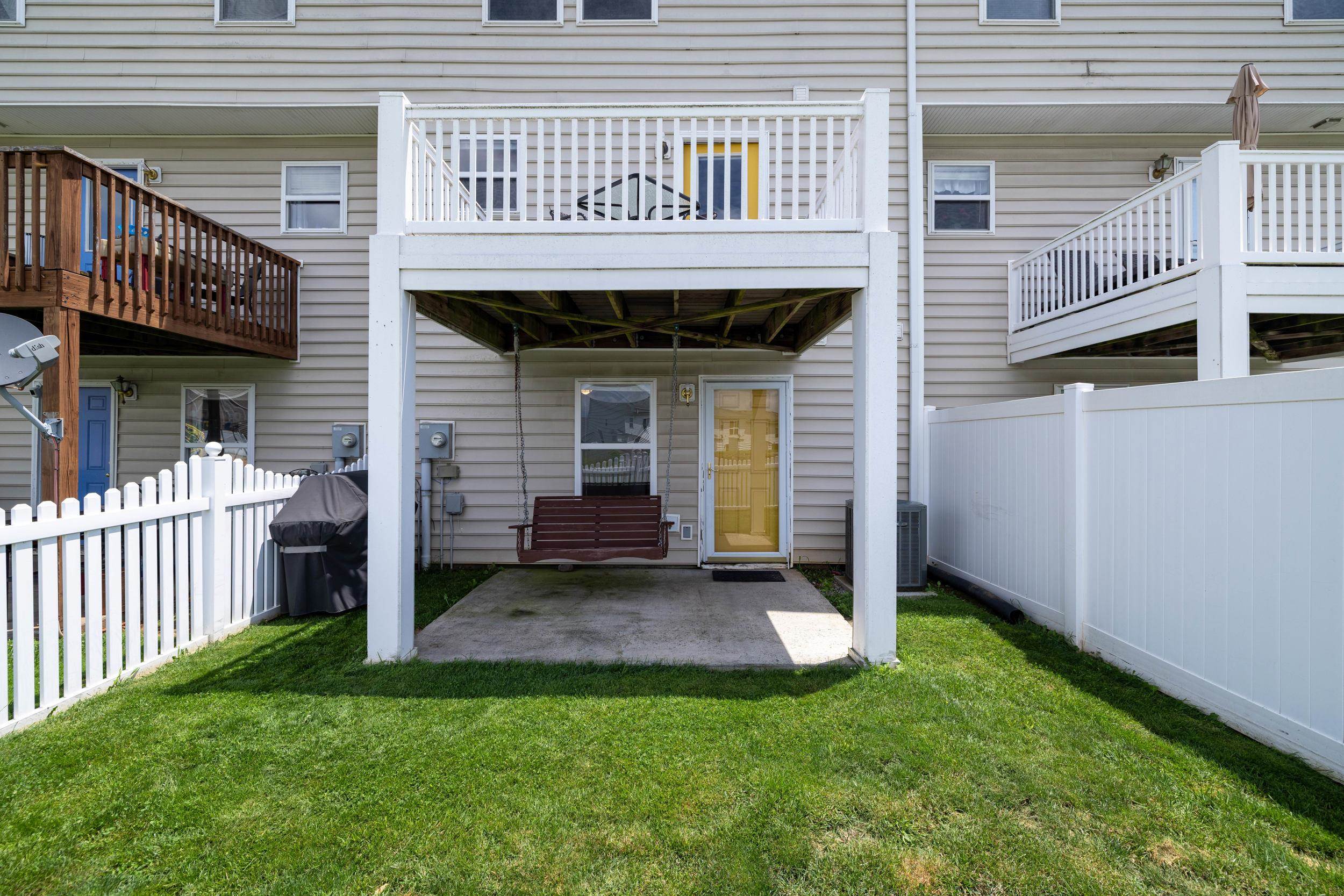1279 OLD RICHMOND CIR, HARRISONBURG, Virginia 22802, 3 Bedrooms Bedrooms, ,2 BathroomsBathrooms,Residential,1279 OLD RICHMOND CIR,666693 MLS # 666693