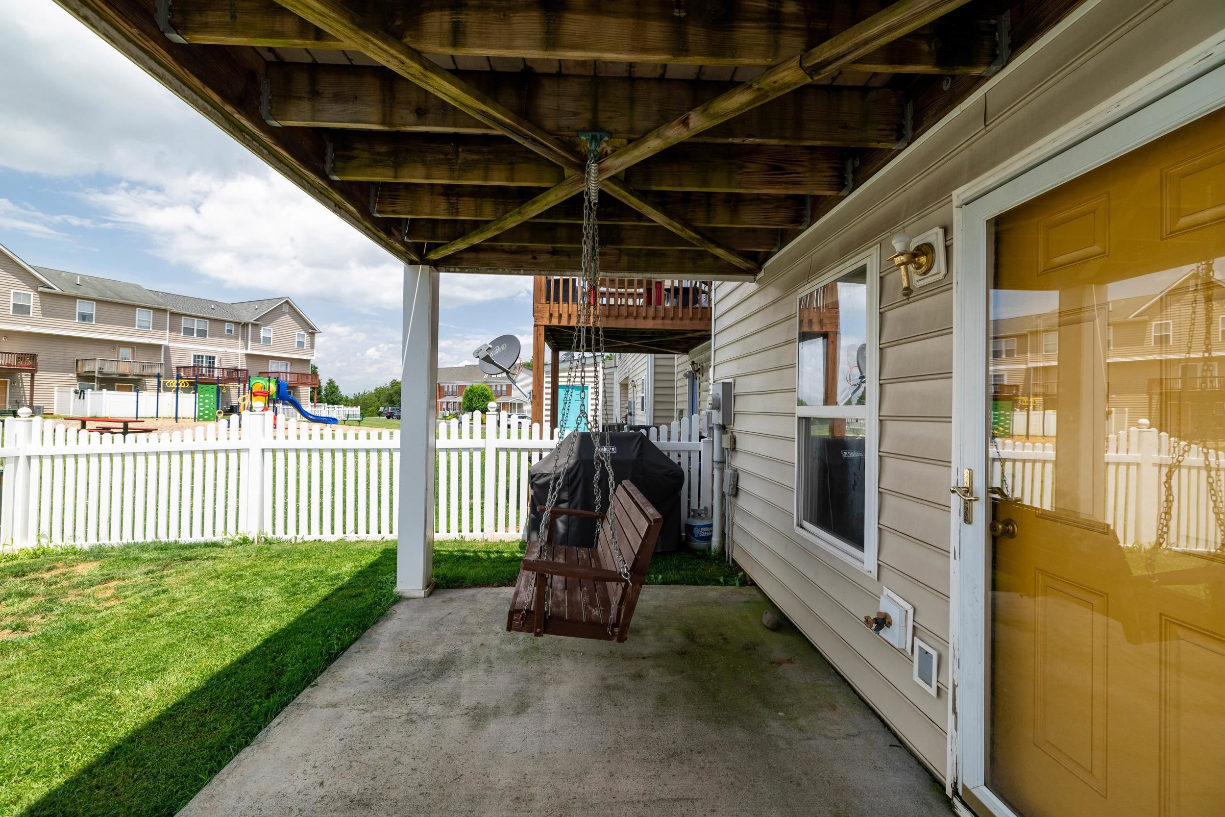 1279 OLD RICHMOND CIR, HARRISONBURG, Virginia 22802, 3 Bedrooms Bedrooms, ,2 BathroomsBathrooms,Residential,1279 OLD RICHMOND CIR,666693 MLS # 666693