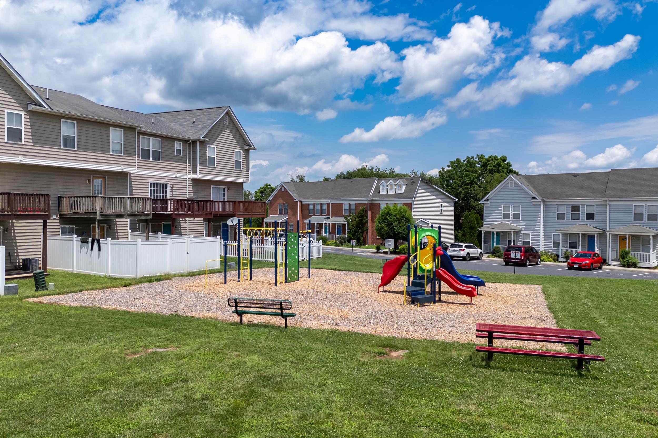 1279 OLD RICHMOND CIR, HARRISONBURG, Virginia 22802, 3 Bedrooms Bedrooms, ,2 BathroomsBathrooms,Residential,1279 OLD RICHMOND CIR,666693 MLS # 666693