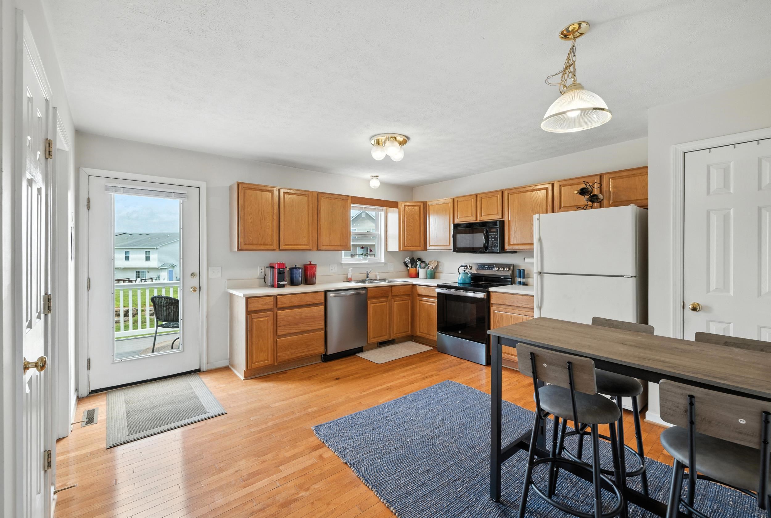 1279 OLD RICHMOND CIR, HARRISONBURG, Virginia 22802, 3 Bedrooms Bedrooms, ,2 BathroomsBathrooms,Residential,1279 OLD RICHMOND CIR,666693 MLS # 666693
