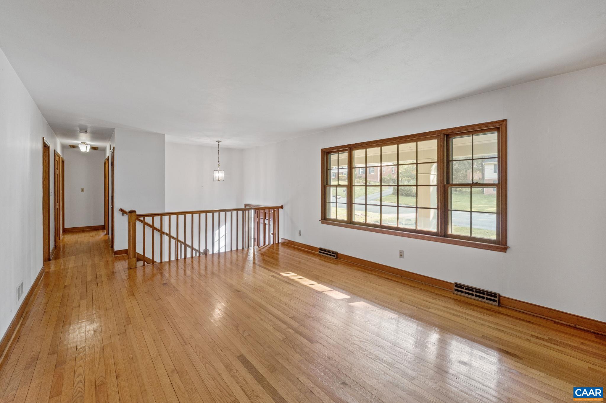 411 WESTMORELAND CT, CHARLOTTESVILLE, Virginia 22901, 4 Bedrooms Bedrooms, ,3 BathroomsBathrooms,Residential,411 WESTMORELAND CT,666696 MLS # 666696