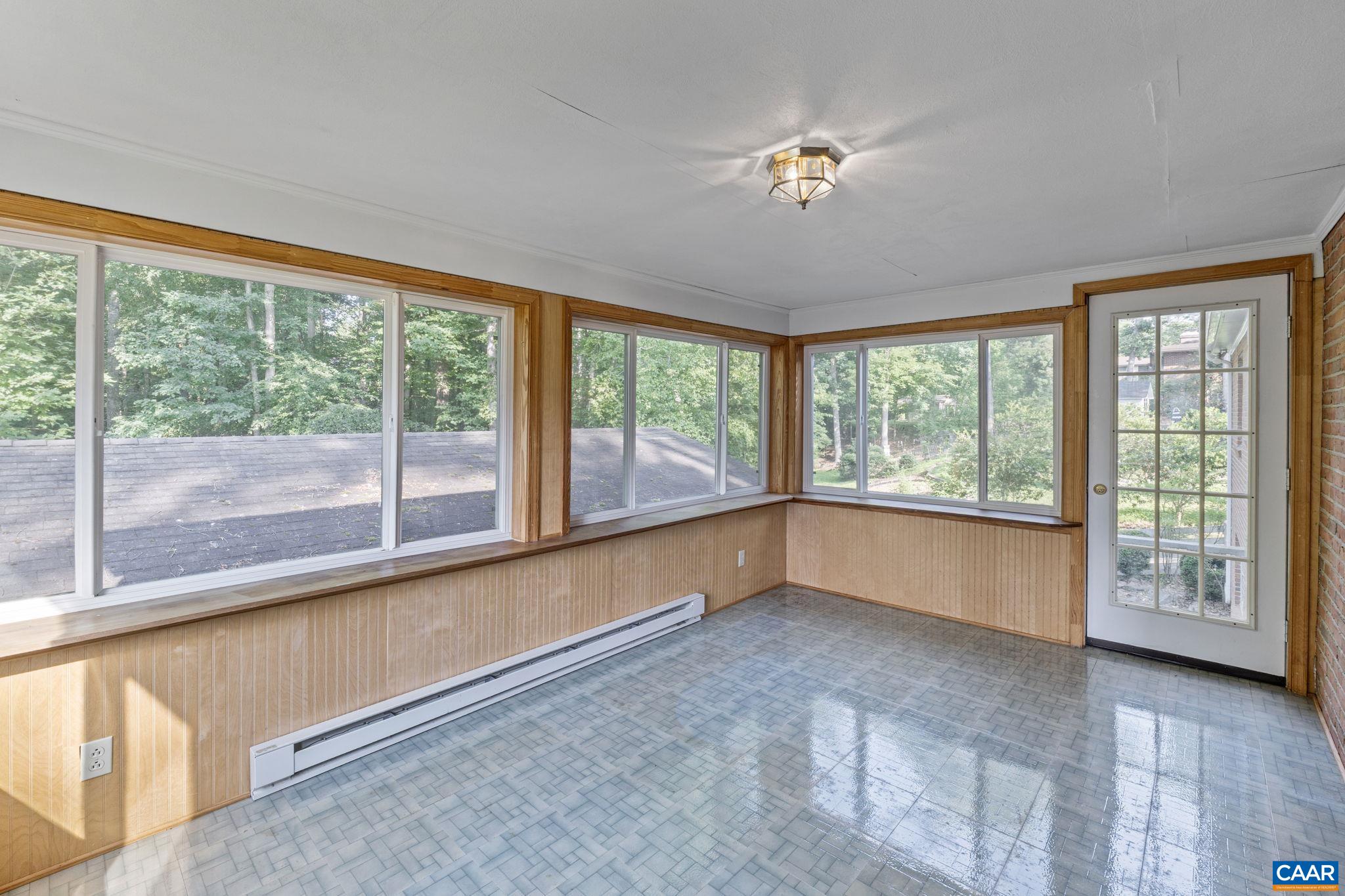 411 WESTMORELAND CT, CHARLOTTESVILLE, Virginia 22901, 4 Bedrooms Bedrooms, ,3 BathroomsBathrooms,Residential,411 WESTMORELAND CT,666696 MLS # 666696