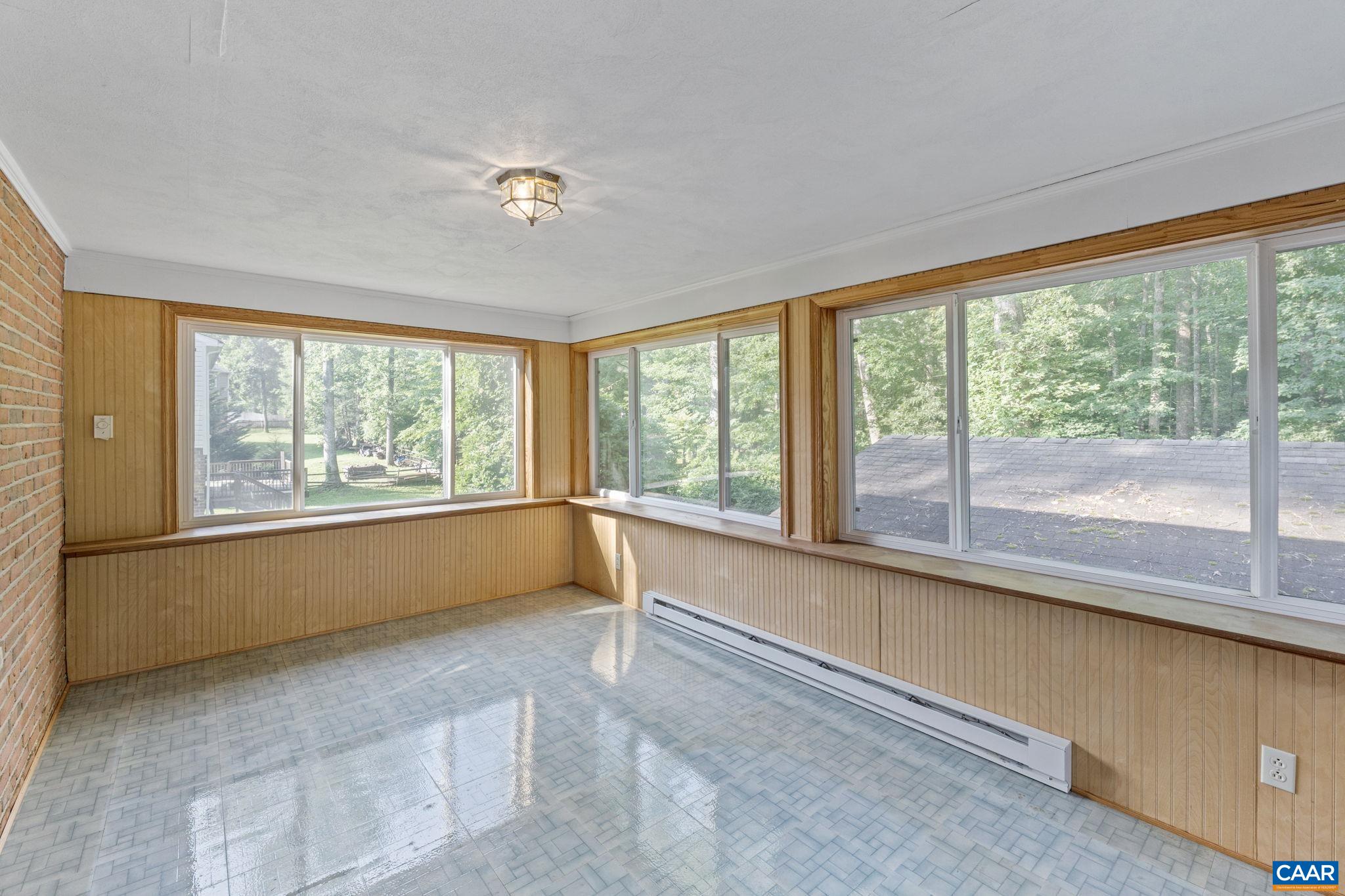 411 WESTMORELAND CT, CHARLOTTESVILLE, Virginia 22901, 4 Bedrooms Bedrooms, ,3 BathroomsBathrooms,Residential,411 WESTMORELAND CT,666696 MLS # 666696