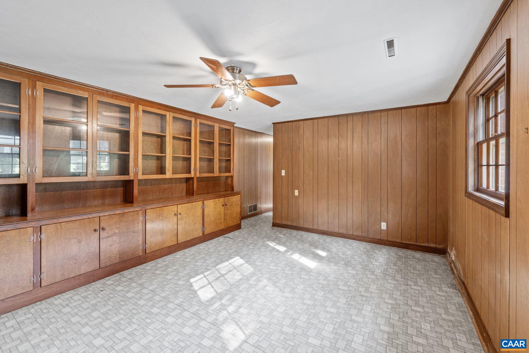 411 WESTMORELAND CT, CHARLOTTESVILLE, Virginia 22901, 4 Bedrooms Bedrooms, ,3 BathroomsBathrooms,Residential,411 WESTMORELAND CT,666696 MLS # 666696