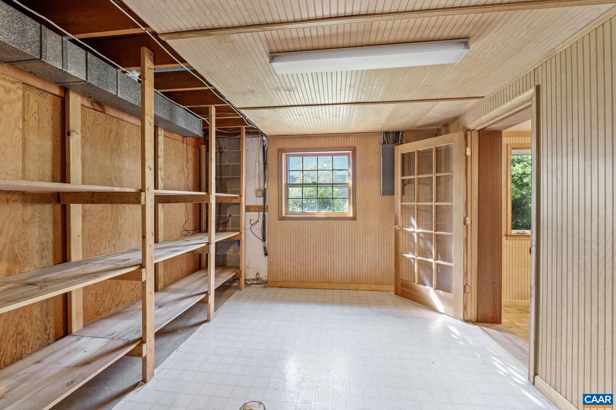 411 WESTMORELAND CT, CHARLOTTESVILLE, Virginia 22901, 4 Bedrooms Bedrooms, ,3 BathroomsBathrooms,Residential,411 WESTMORELAND CT,666696 MLS # 666696