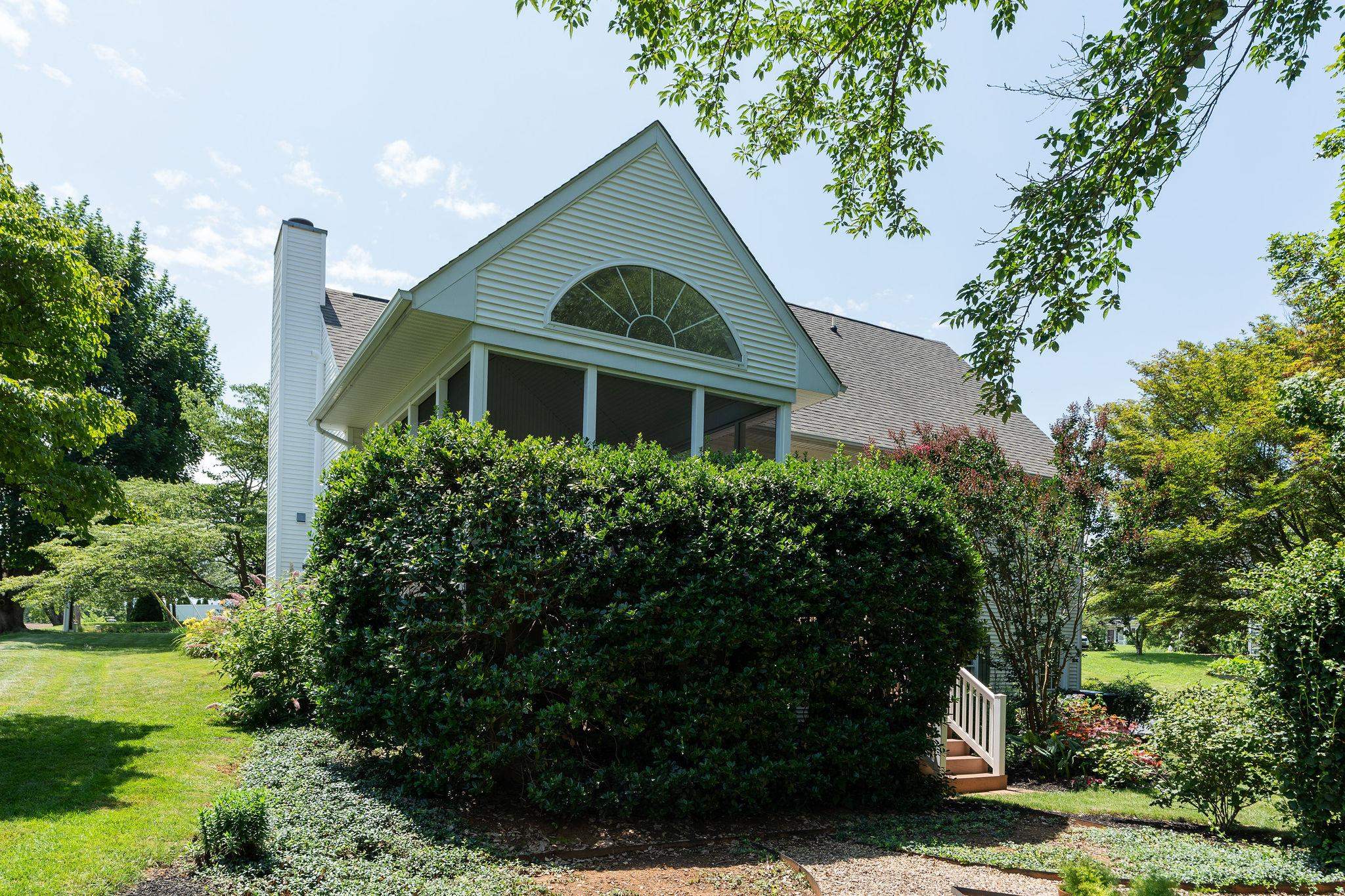 118 SUNSET DR, WAYNESBORO, Virginia 22980, 3 Bedrooms Bedrooms, ,2 BathroomsBathrooms,Residential,118 SUNSET DR,666698 MLS # 666698