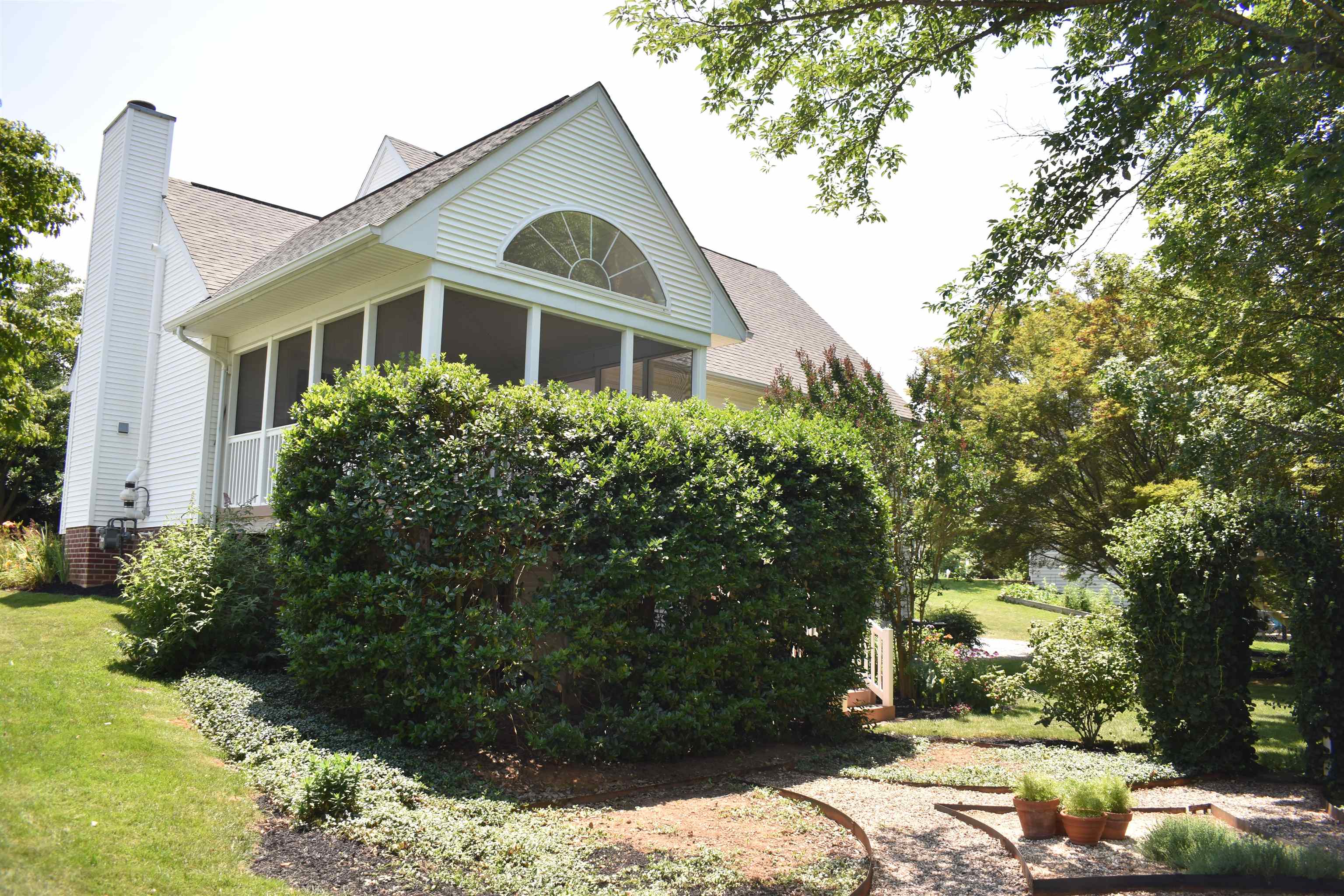 118 SUNSET DR, WAYNESBORO, Virginia 22980, 3 Bedrooms Bedrooms, ,2 BathroomsBathrooms,Residential,118 SUNSET DR,666698 MLS # 666698