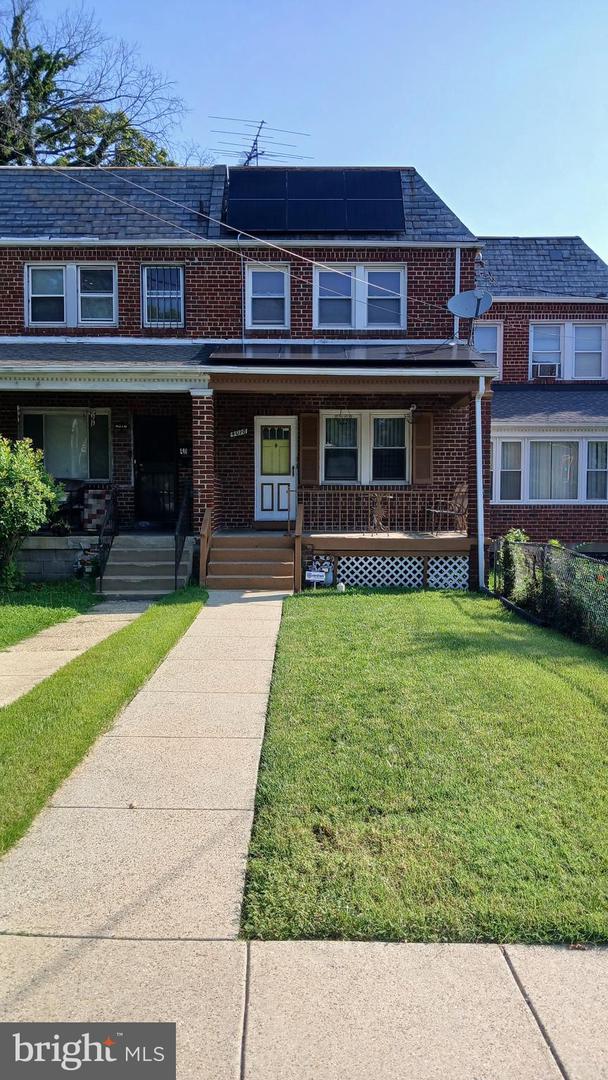 4018 PENNSYLVANIA AVE SE, WASHINGTON, District Of Columbia 20020, 3 Bedrooms Bedrooms, ,2 BathroomsBathrooms,Residential,For sale,4018 PENNSYLVANIA AVE SE,DCDC2190854 MLS # DCDC2190854