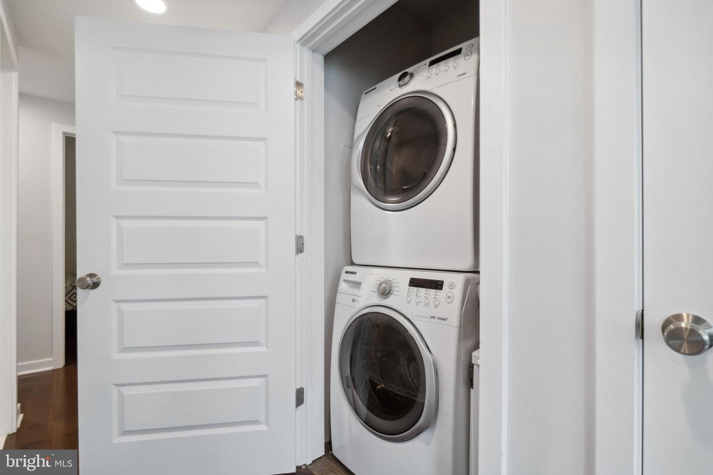2416 LENFANT SQ SE, WASHINGTON, District Of Columbia 20020, 5 Bedrooms Bedrooms, ,5 BathroomsBathrooms,Residential,For sale,2416 LENFANT SQ SE,DCDC2198328 MLS # DCDC2198328