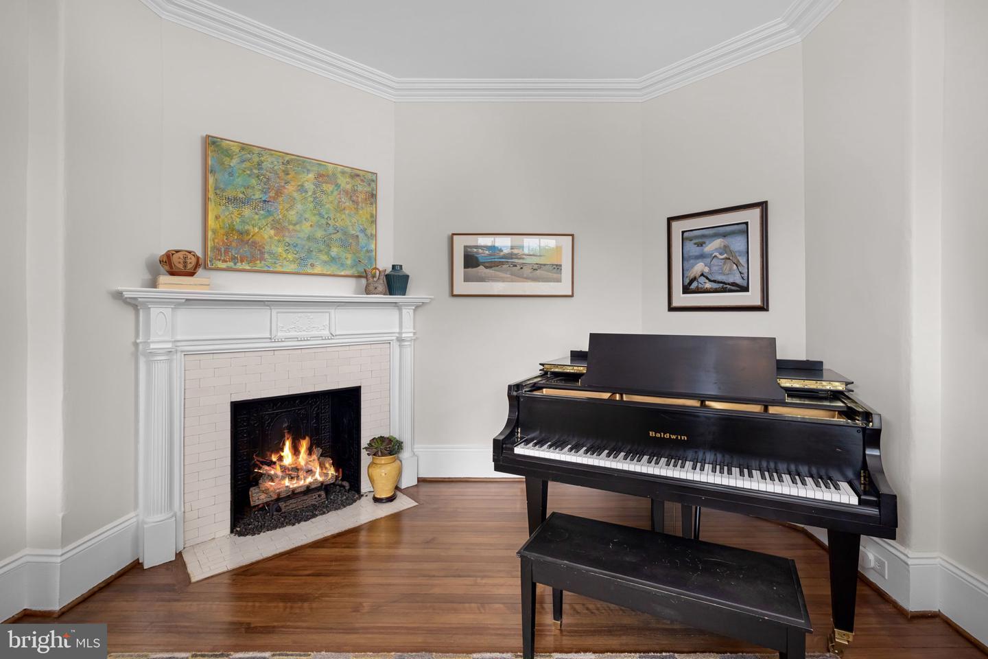 2853 ONTARIO RD NW #323, WASHINGTON, District Of Columbia 20009, 2 Bedrooms Bedrooms, ,1 BathroomBathrooms,Residential,For sale,2853 ONTARIO RD NW #323,DCDC2199674 MLS # DCDC2199674