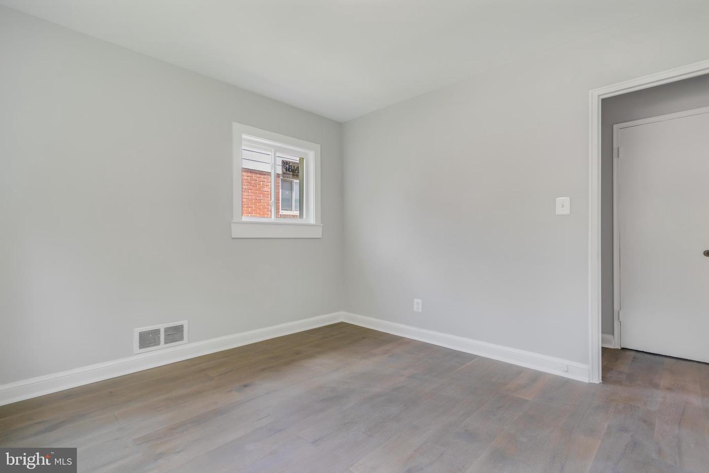 6718 14TH PL NW, WASHINGTON, District Of Columbia 20012, 4 Bedrooms Bedrooms, ,2 BathroomsBathrooms,Residential,For sale,6718 14TH PL NW,DCDC2200774 MLS # DCDC2200774