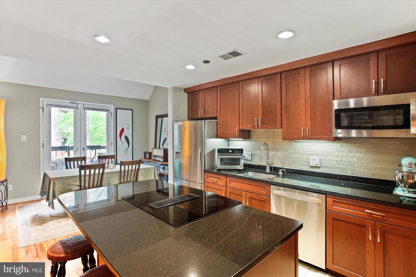 3505 17TH ST NW #4, WASHINGTON, District Of Columbia 20010, 1 Bedroom Bedrooms, ,1 BathroomBathrooms,Residential,For sale,3505 17TH ST NW #4,DCDC2202402 MLS # DCDC2202402