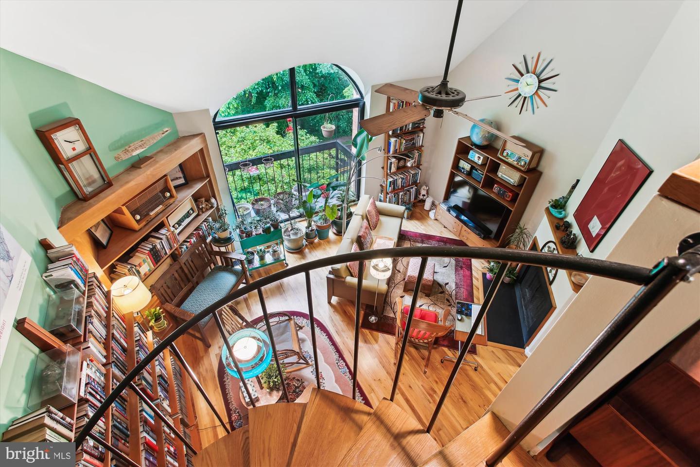 3505 17TH ST NW #4, WASHINGTON, District Of Columbia 20010, 1 Bedroom Bedrooms, ,1 BathroomBathrooms,Residential,For sale,3505 17TH ST NW #4,DCDC2202402 MLS # DCDC2202402