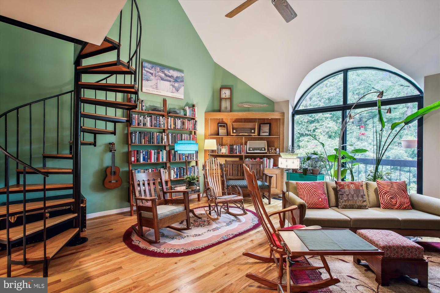 3505 17TH ST NW #4, WASHINGTON, District Of Columbia 20010, 1 Bedroom Bedrooms, ,1 BathroomBathrooms,Residential,For sale,3505 17TH ST NW #4,DCDC2202402 MLS # DCDC2202402