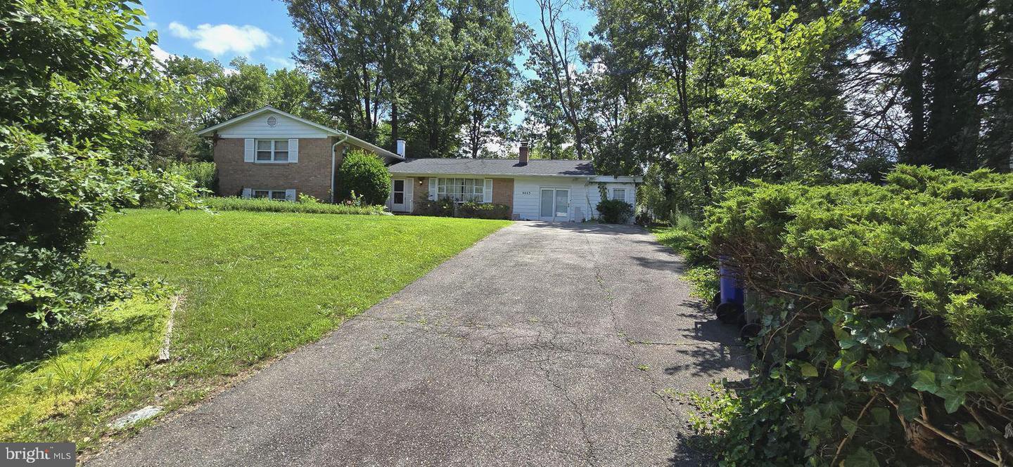 9003 CHERRYTREE DR, ALEXANDRIA, Virginia 22309, 4 Bedrooms Bedrooms, ,3 BathroomsBathrooms,Residential,For sale,9003 CHERRYTREE DR,VAFX2244734 MLS # VAFX2244734