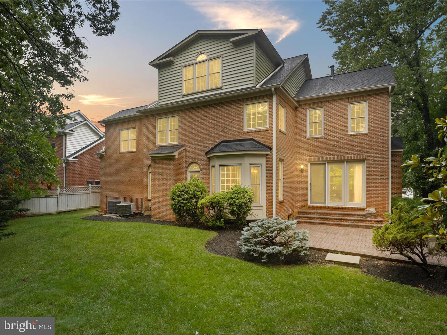 7952 BLITZ CT, DUNN LORING, Virginia 22027, 5 Bedrooms Bedrooms, ,3 BathroomsBathrooms,Residential,For sale,7952 BLITZ CT,VAFX2244942 MLS # VAFX2244942