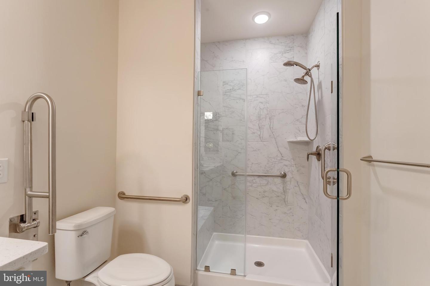 23630 HAVELOCK WALK TER #205, ASHBURN, Virginia 20148, 2 Bedrooms Bedrooms, ,2 BathroomsBathrooms,Residential,For sale,23630 HAVELOCK WALK TER #205,VALO2099060 MLS # VALO2099060