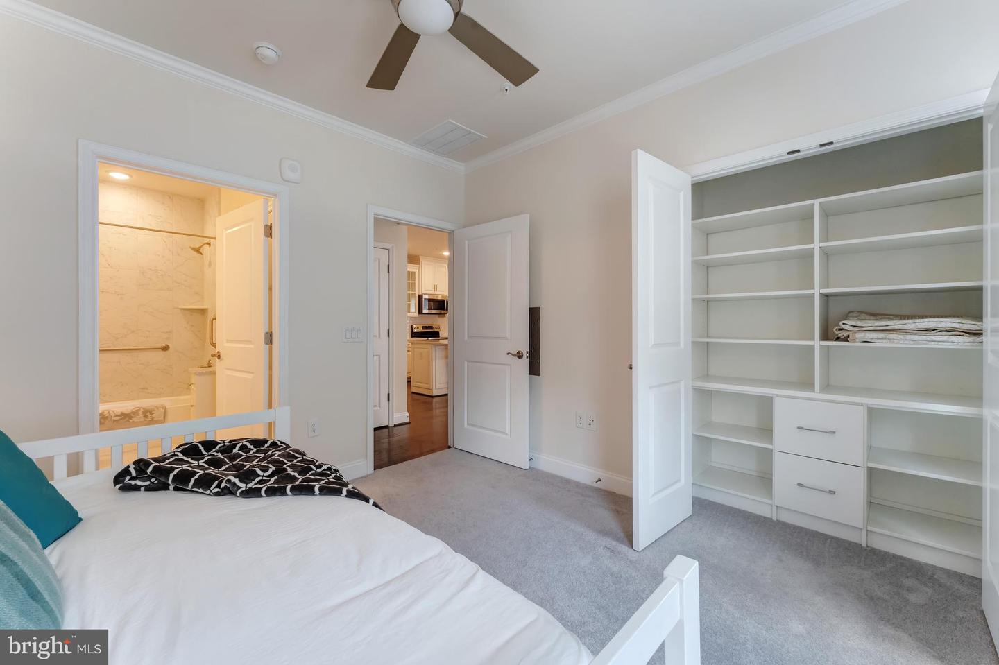 23630 HAVELOCK WALK TER #205, ASHBURN, Virginia 20148, 2 Bedrooms Bedrooms, ,2 BathroomsBathrooms,Residential,For sale,23630 HAVELOCK WALK TER #205,VALO2099060 MLS # VALO2099060