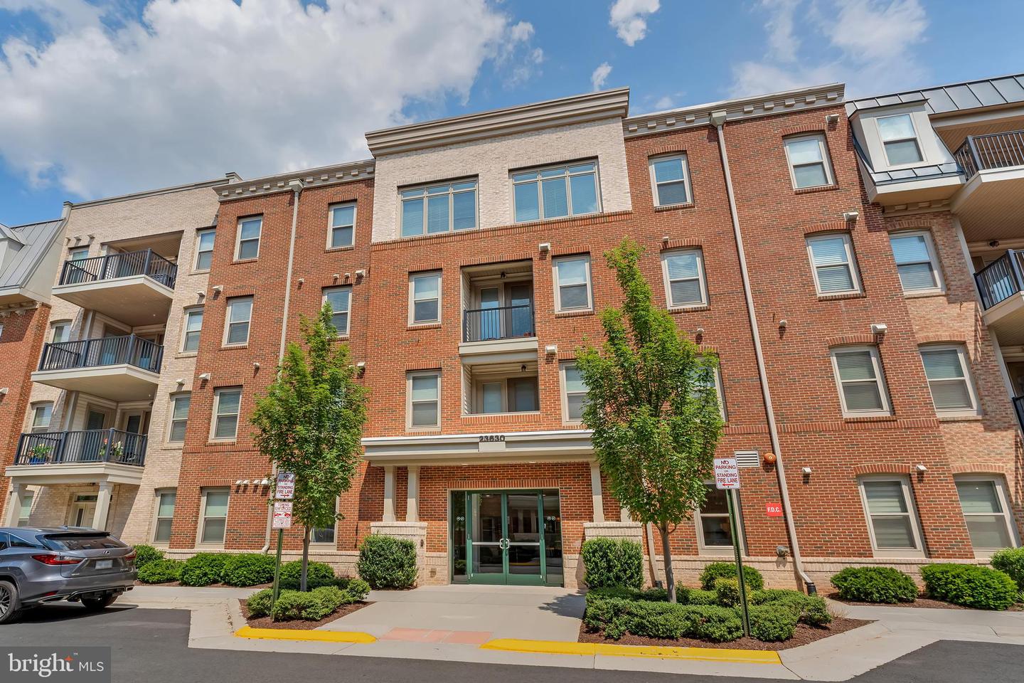 23630 HAVELOCK WALK TER #205, ASHBURN, Virginia 20148, 2 Bedrooms Bedrooms, ,2 BathroomsBathrooms,Residential,For sale,23630 HAVELOCK WALK TER #205,VALO2099060 MLS # VALO2099060