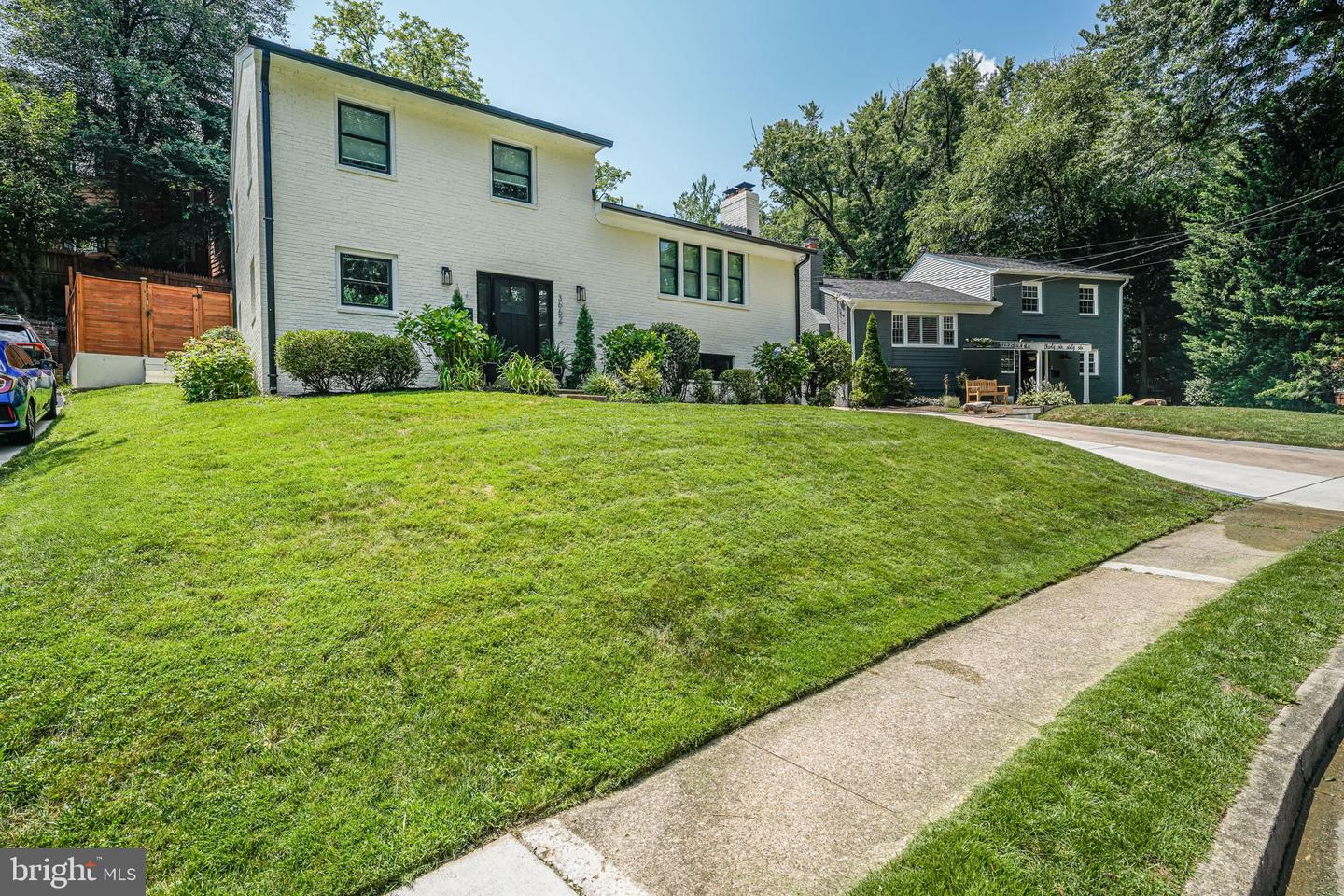 3662 VACATION LN, ARLINGTON, Virginia 22207, 5 Bedrooms Bedrooms, ,2 BathroomsBathrooms,Residential,For sale,3662 VACATION LN,VAAR2059136 MLS # VAAR2059136