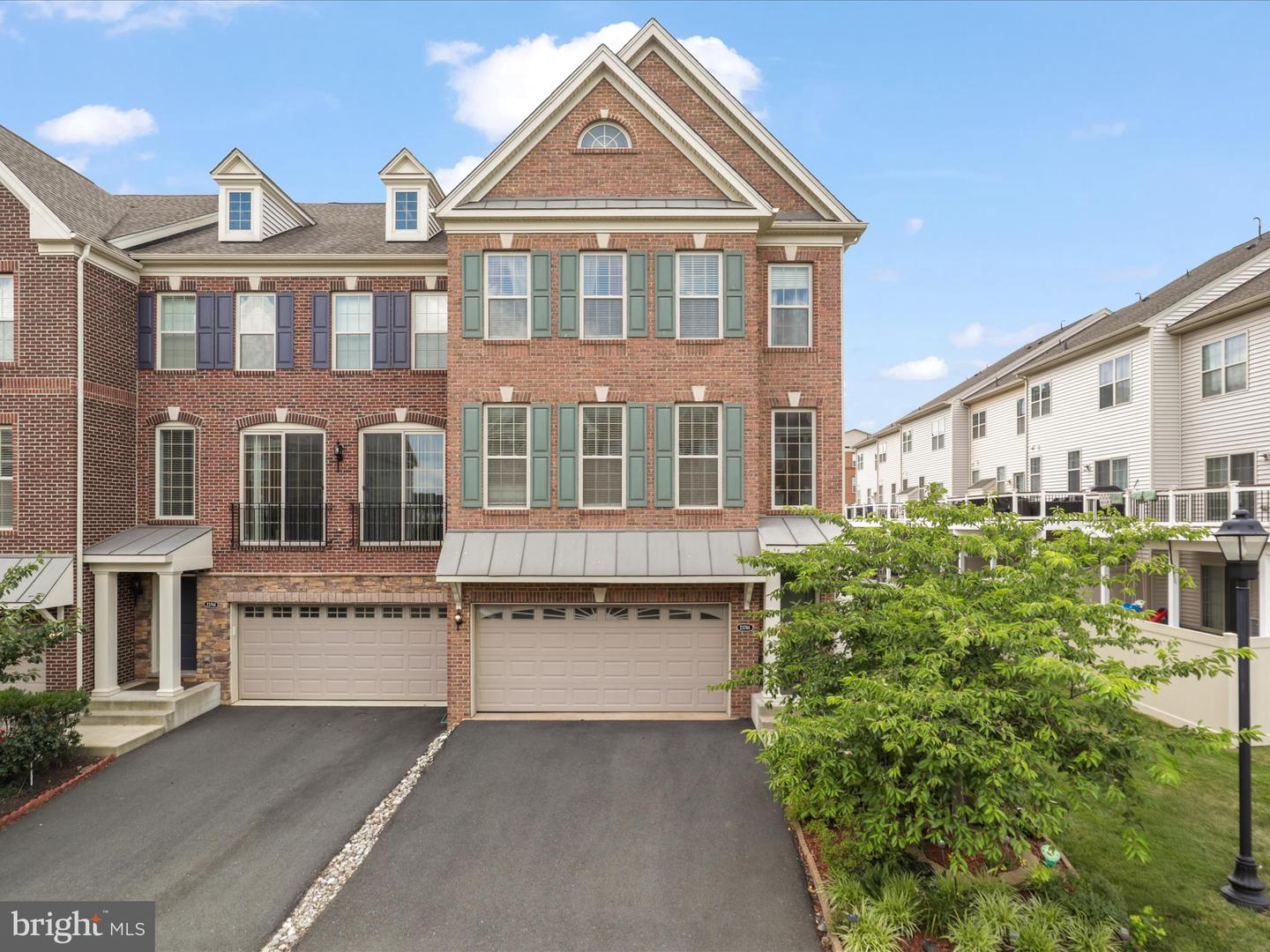 23746 HOPEWELL MANOR TER, ASHBURN, Virginia 20148, 3 Bedrooms Bedrooms, ,3 BathroomsBathrooms,Residential,For sale,23746 HOPEWELL MANOR TER,VALO2099512 MLS # VALO2099512