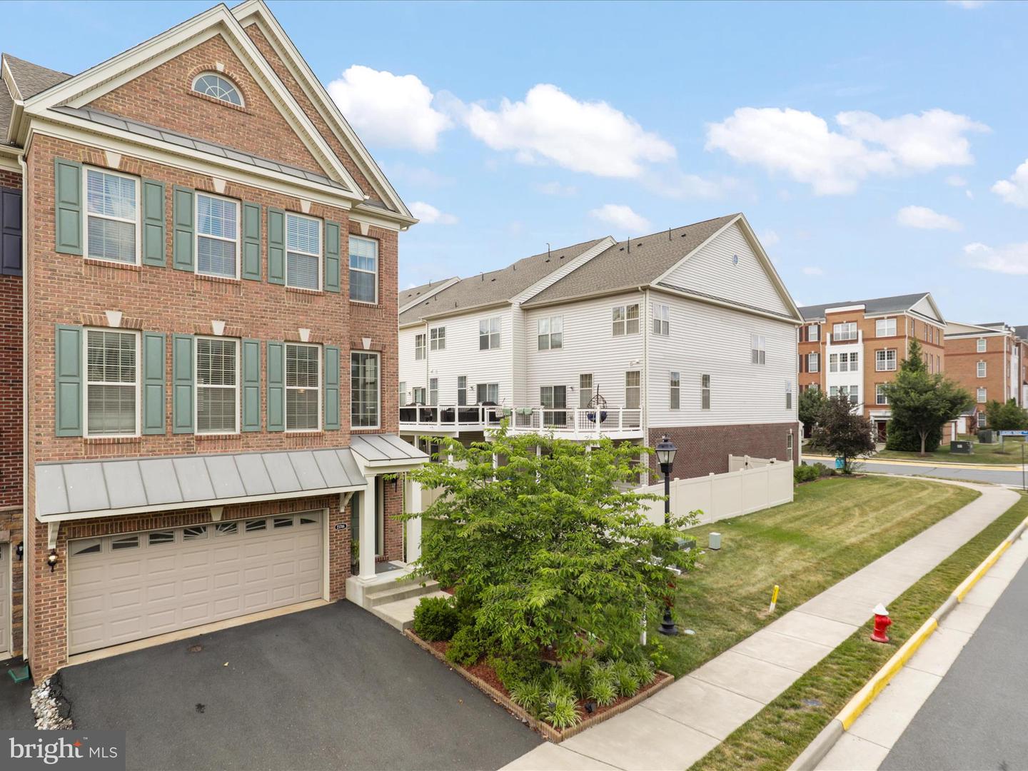 23746 HOPEWELL MANOR TER, ASHBURN, Virginia 20148, 3 Bedrooms Bedrooms, ,3 BathroomsBathrooms,Residential,For sale,23746 HOPEWELL MANOR TER,VALO2099512 MLS # VALO2099512
