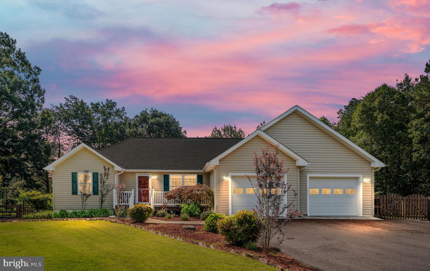 108 SHANNON GLEN CT, LOUISA, Virginia 23093, 3 Bedrooms Bedrooms, ,2 BathroomsBathrooms,Residential,For sale,108 SHANNON GLEN CT,VALA2008082 MLS # VALA2008082