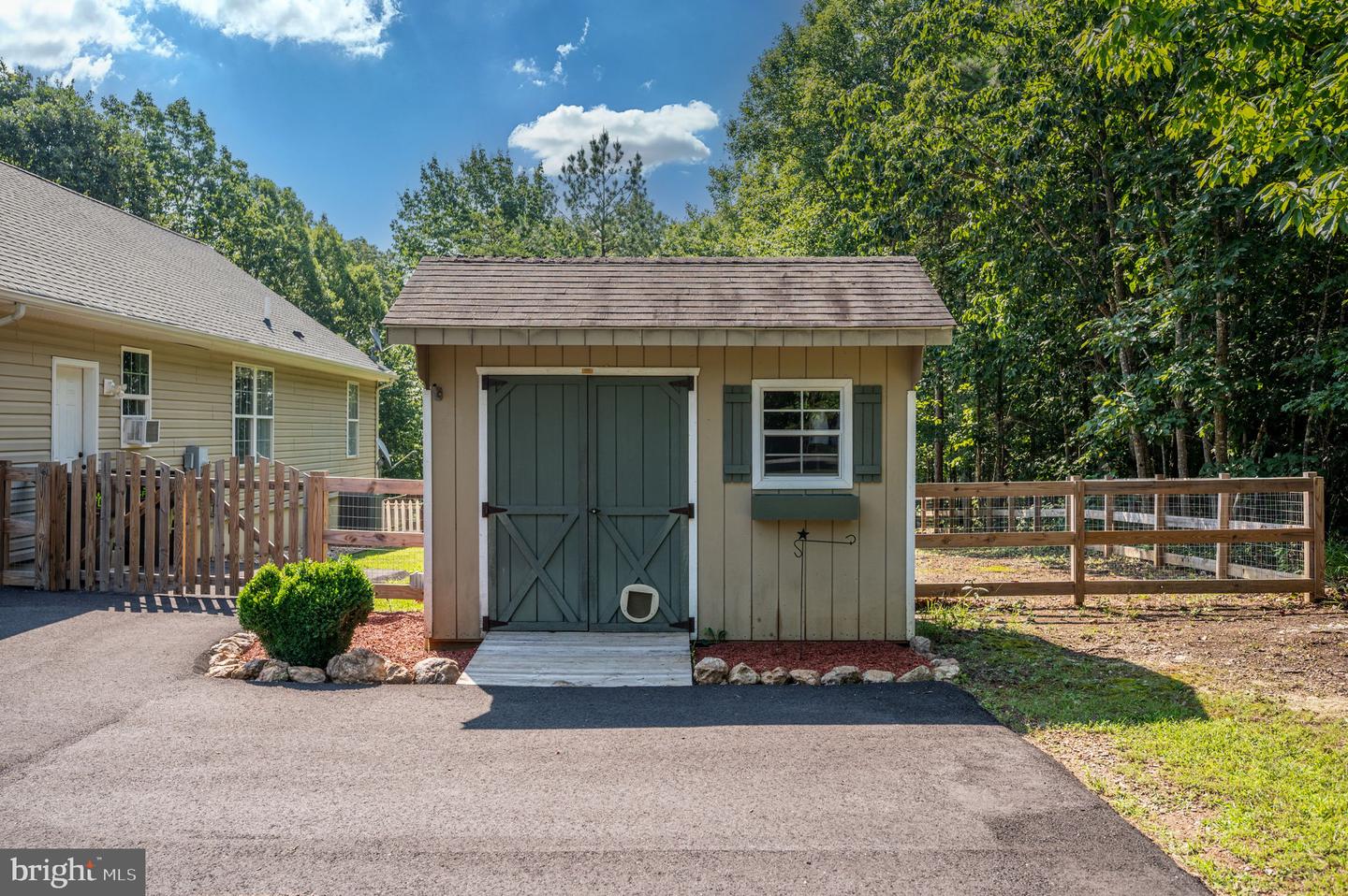 108 SHANNON GLEN CT, LOUISA, Virginia 23093, 3 Bedrooms Bedrooms, ,2 BathroomsBathrooms,Residential,For sale,108 SHANNON GLEN CT,VALA2008082 MLS # VALA2008082