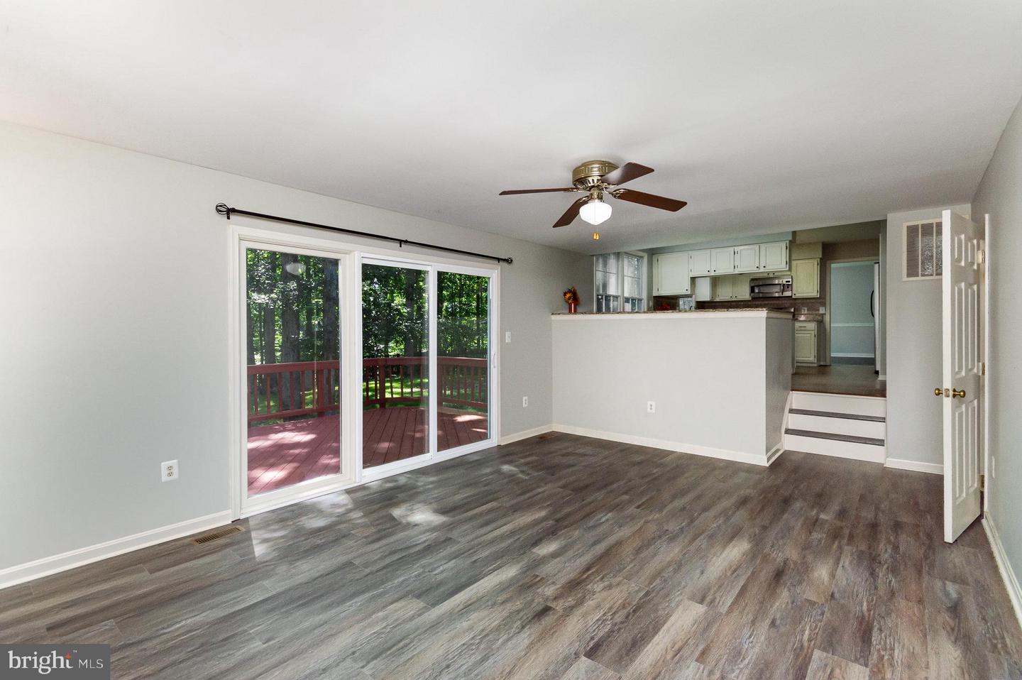 14591 ESTATE DR, WOODBRIDGE, Virginia 22193, 5 Bedrooms Bedrooms, ,3 BathroomsBathrooms,Residential,For sale,14591 ESTATE DR,VAPW2097380 MLS # VAPW2097380