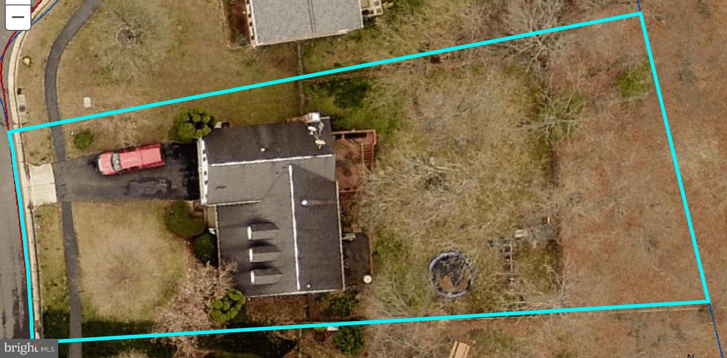 14591 ESTATE DR, WOODBRIDGE, Virginia 22193, 5 Bedrooms Bedrooms, ,3 BathroomsBathrooms,Residential,For sale,14591 ESTATE DR,VAPW2097380 MLS # VAPW2097380