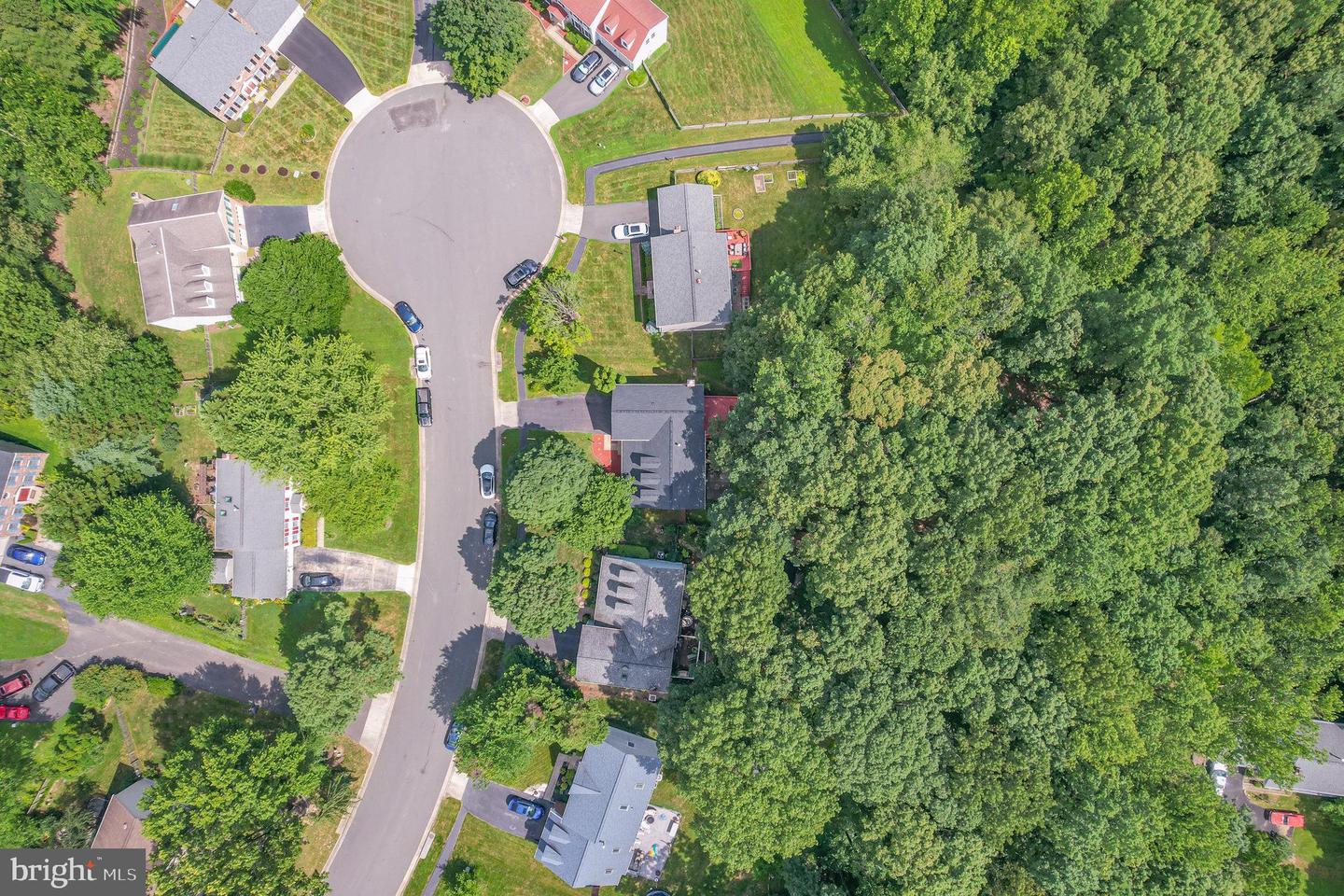 14591 ESTATE DR, WOODBRIDGE, Virginia 22193, 5 Bedrooms Bedrooms, ,3 BathroomsBathrooms,Residential,For sale,14591 ESTATE DR,VAPW2097380 MLS # VAPW2097380