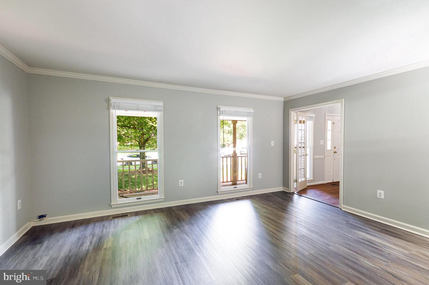 14591 ESTATE DR, WOODBRIDGE, Virginia 22193, 5 Bedrooms Bedrooms, ,3 BathroomsBathrooms,Residential,For sale,14591 ESTATE DR,VAPW2097380 MLS # VAPW2097380