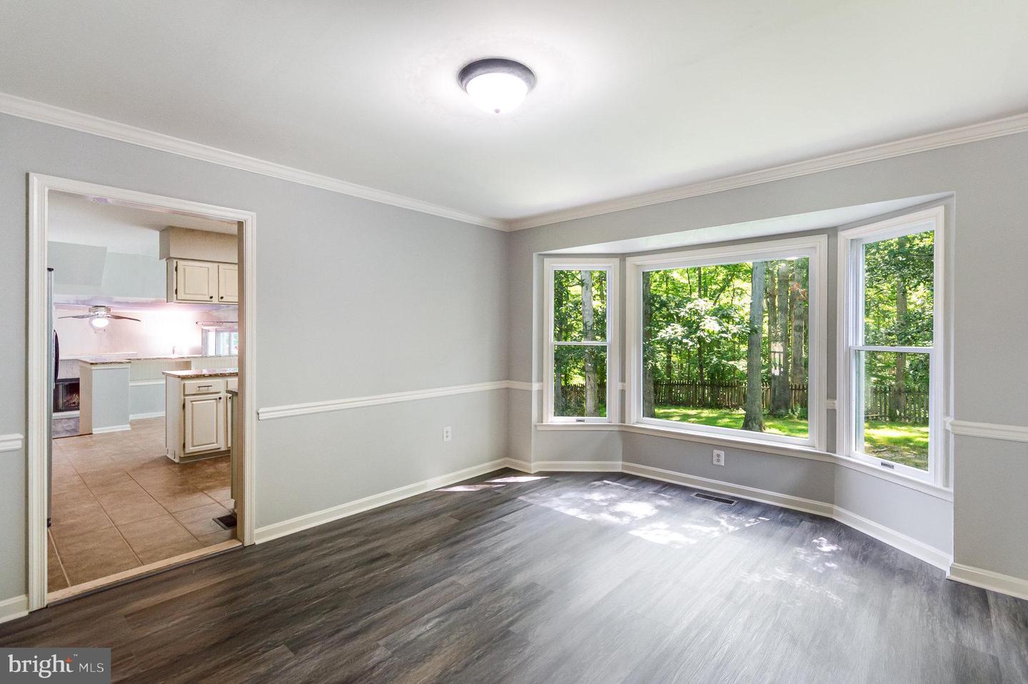 14591 ESTATE DR, WOODBRIDGE, Virginia 22193, 5 Bedrooms Bedrooms, ,3 BathroomsBathrooms,Residential,For sale,14591 ESTATE DR,VAPW2097380 MLS # VAPW2097380