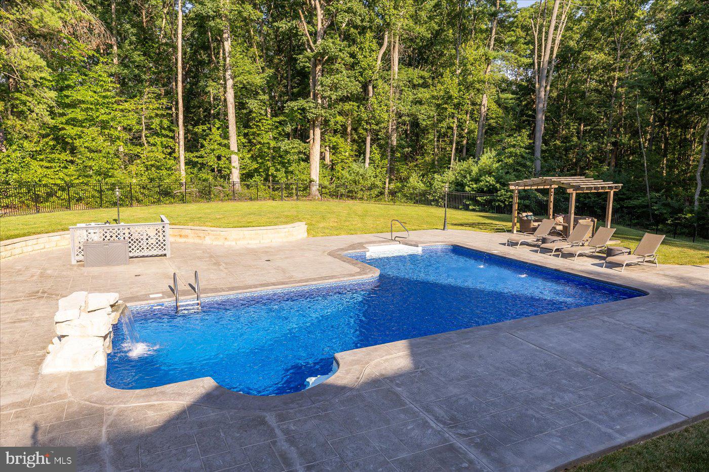 11401 BRANDY LN, SPOTSYLVANIA, Virginia 22553, 6 Bedrooms Bedrooms, ,4 BathroomsBathrooms,Residential,For sale,11401 BRANDY LN,VASP2034102 MLS # VASP2034102