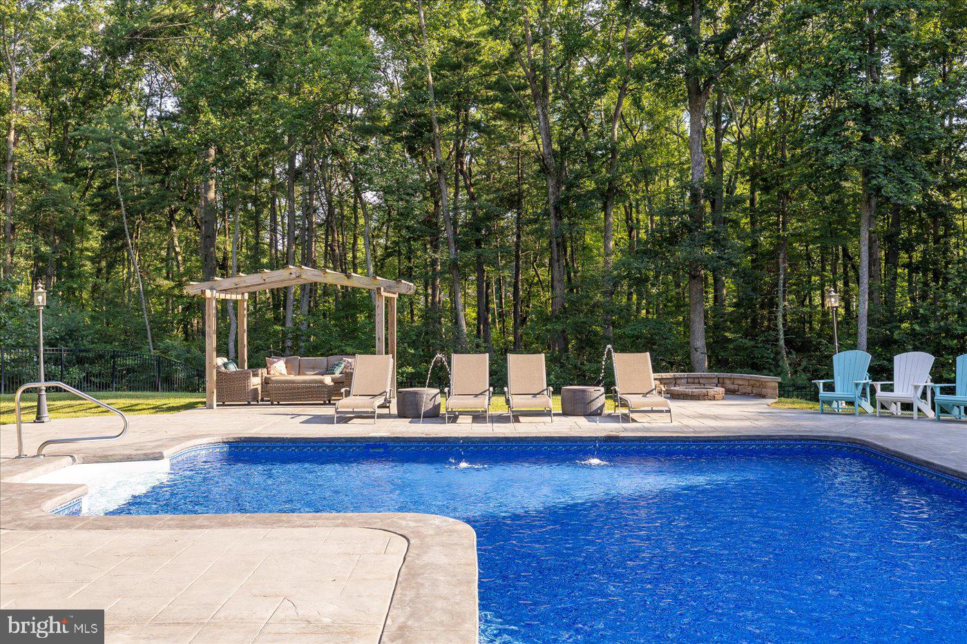 11401 BRANDY LN, SPOTSYLVANIA, Virginia 22553, 6 Bedrooms Bedrooms, ,4 BathroomsBathrooms,Residential,For sale,11401 BRANDY LN,VASP2034102 MLS # VASP2034102