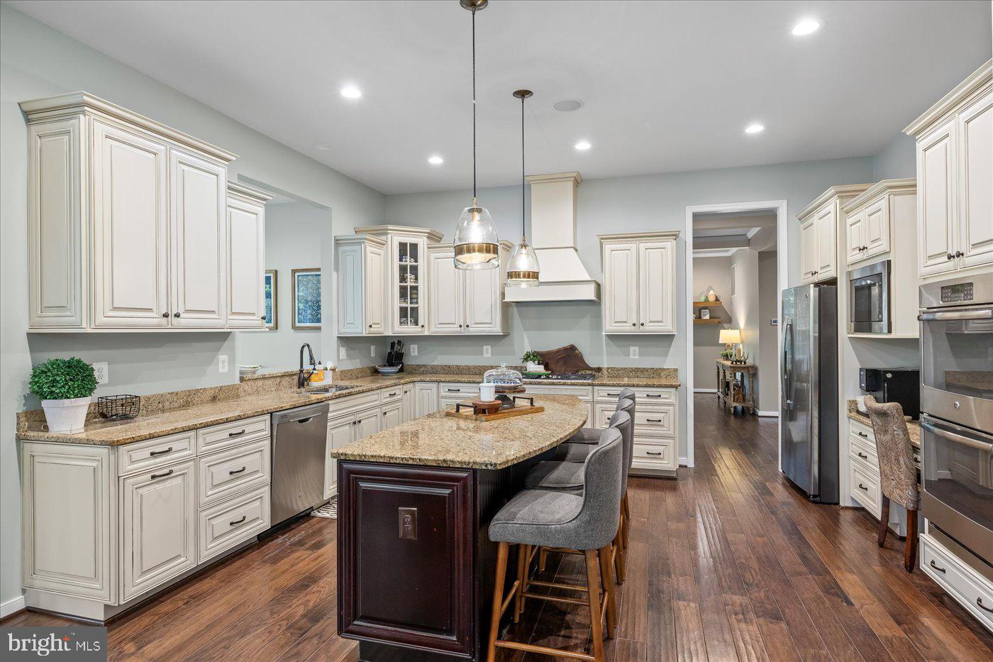 11401 BRANDY LN, SPOTSYLVANIA, Virginia 22553, 6 Bedrooms Bedrooms, ,4 BathroomsBathrooms,Residential,For sale,11401 BRANDY LN,VASP2034102 MLS # VASP2034102