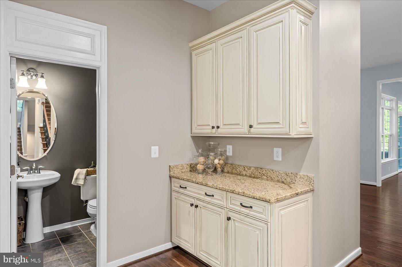 11401 BRANDY LN, SPOTSYLVANIA, Virginia 22553, 6 Bedrooms Bedrooms, ,4 BathroomsBathrooms,Residential,For sale,11401 BRANDY LN,VASP2034102 MLS # VASP2034102
