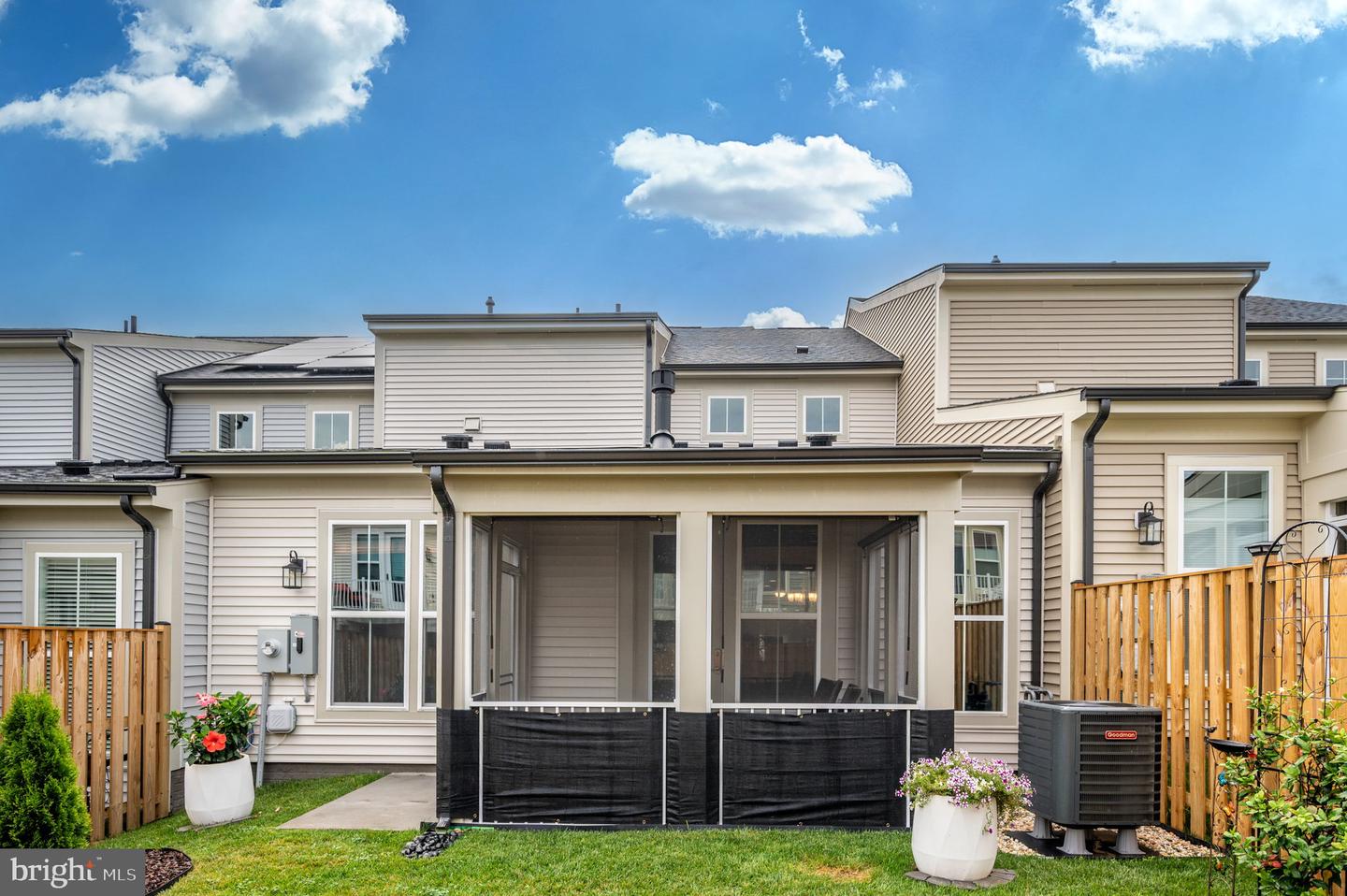 158 BUGLE WAY, STAFFORD, Virginia 22554, 3 Bedrooms Bedrooms, ,2 BathroomsBathrooms,Residential,For sale,158 BUGLE WAY,VAST2040072 MLS # VAST2040072