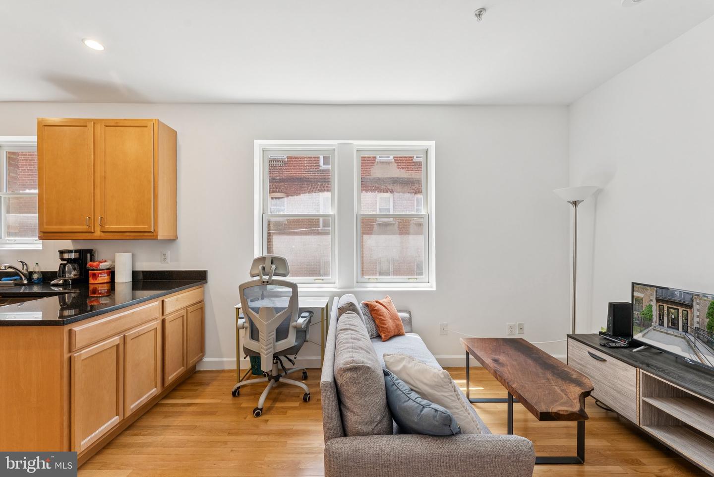 1440 COLUMBIA RD NW #204, WASHINGTON, District Of Columbia 20009, 1 Bedroom Bedrooms, ,1 BathroomBathrooms,Residential,For sale,1440 COLUMBIA RD NW #204,DCDC2207476 MLS # DCDC2207476