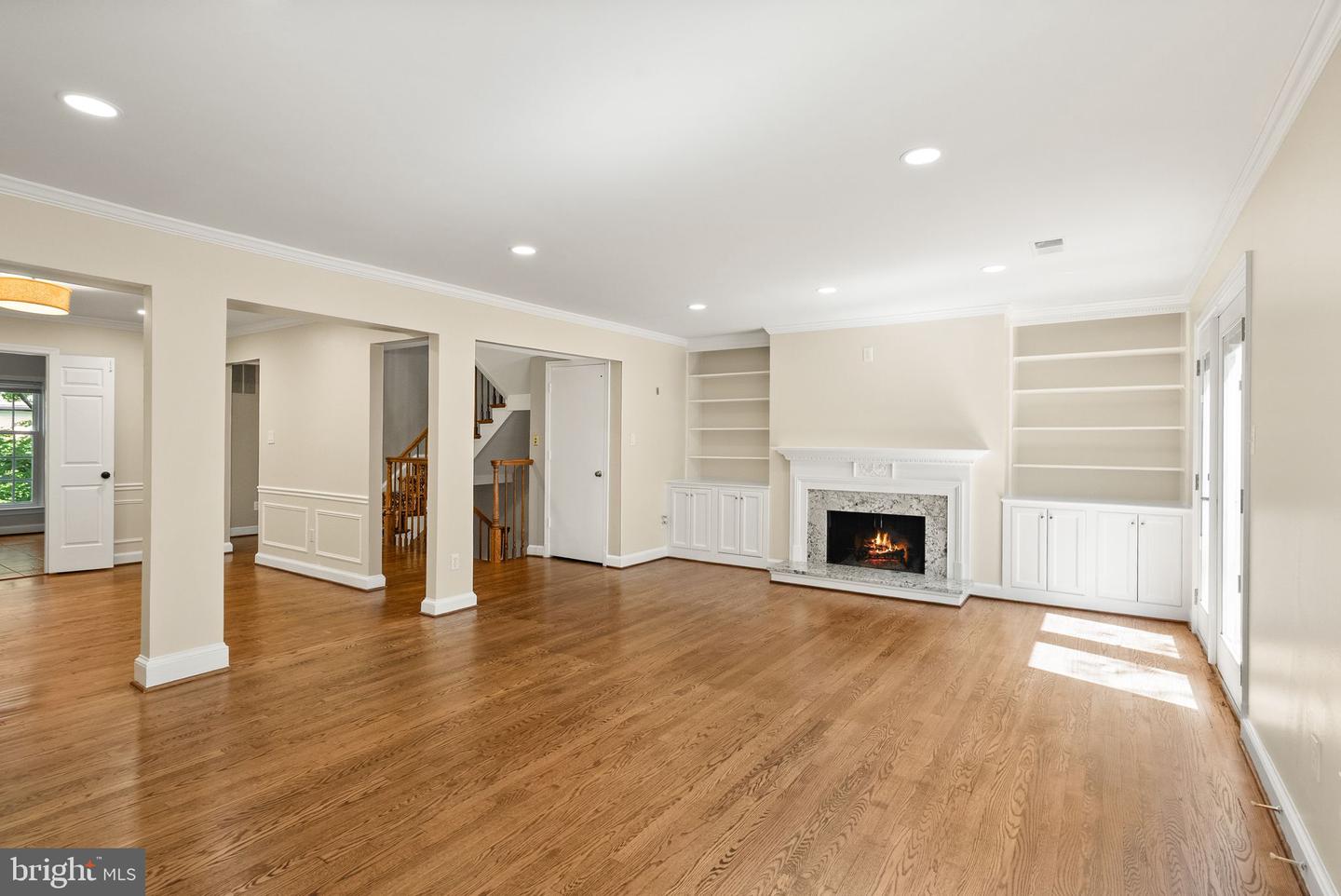 2345 S ROLFE ST S, ARLINGTON, Virginia 22202, 4 Bedrooms Bedrooms, ,3 BathroomsBathrooms,Residential,For sale,2345 S ROLFE ST S,VAAR2059904 MLS # VAAR2059904