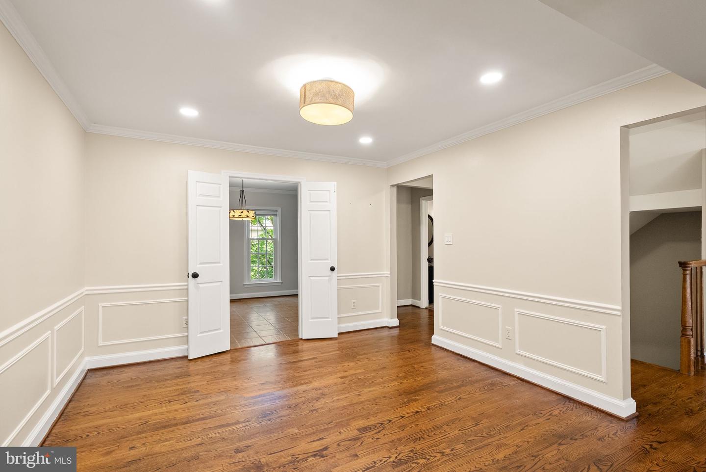 2345 S ROLFE ST S, ARLINGTON, Virginia 22202, 4 Bedrooms Bedrooms, ,3 BathroomsBathrooms,Residential,For sale,2345 S ROLFE ST S,VAAR2059904 MLS # VAAR2059904