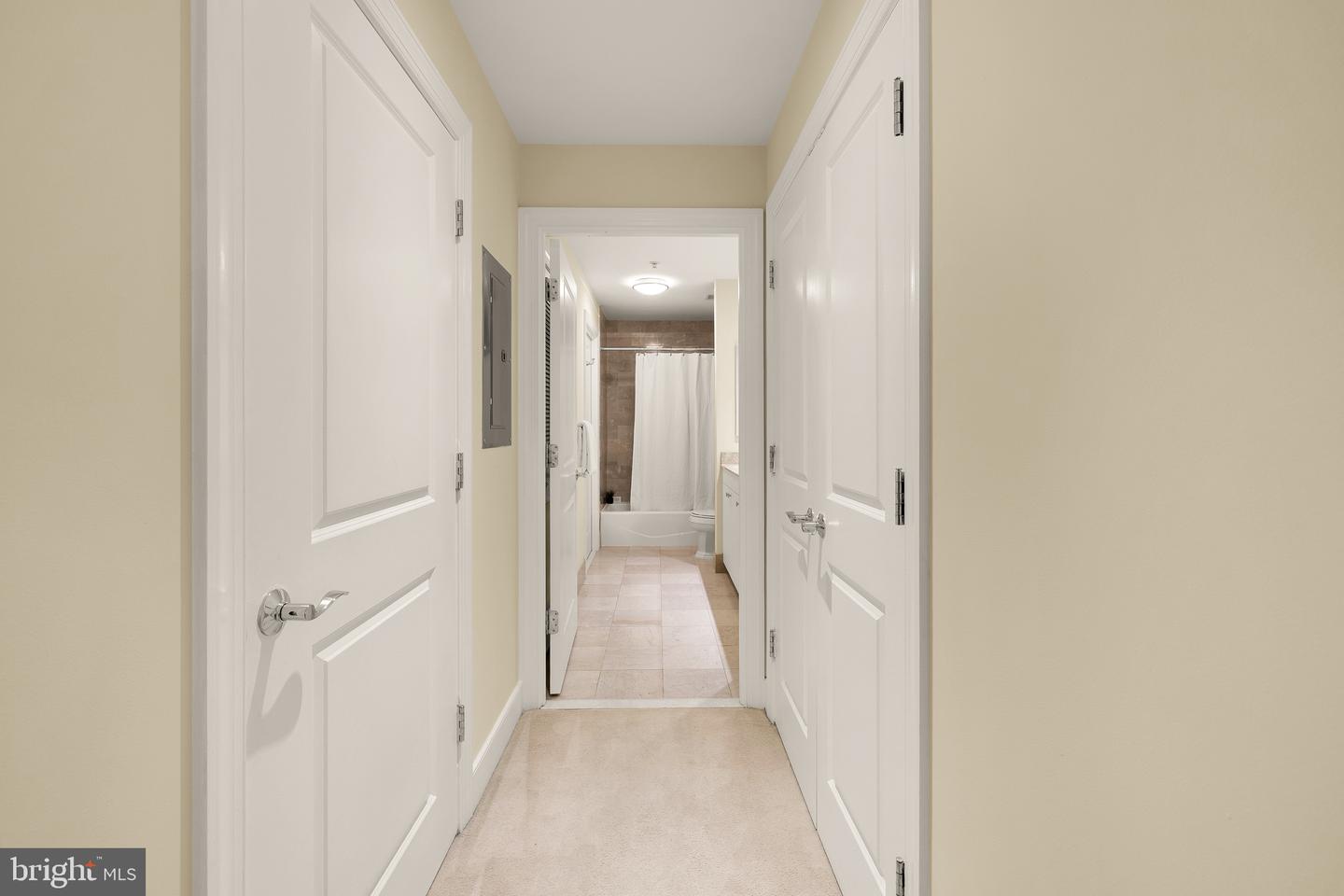 2425 L ST NW #234, WASHINGTON, District Of Columbia 20037, 1 Bedroom Bedrooms, ,1 BathroomBathrooms,Residential,For sale,2425 L ST NW #234,DCDC2208038 MLS # DCDC2208038