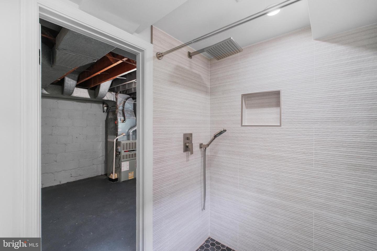 4457 ALABAMA AVE SE, WASHINGTON, District Of Columbia 20019, 3 Bedrooms Bedrooms, ,2 BathroomsBathrooms,Residential,For sale,4457 ALABAMA AVE SE,DCDC2208548 MLS # DCDC2208548