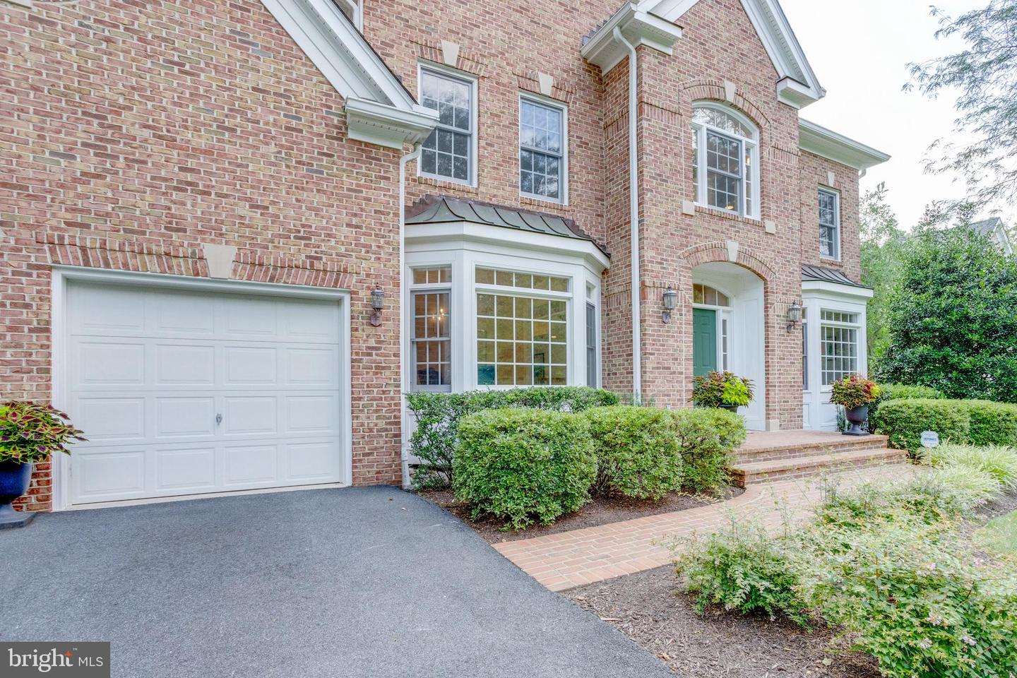9001 LITTLETON ST, FAIRFAX, Virginia 22032, 5 Bedrooms Bedrooms, ,4 BathroomsBathrooms,Residential,For sale,9001 LITTLETON ST,VAFX2252790 MLS # VAFX2252790