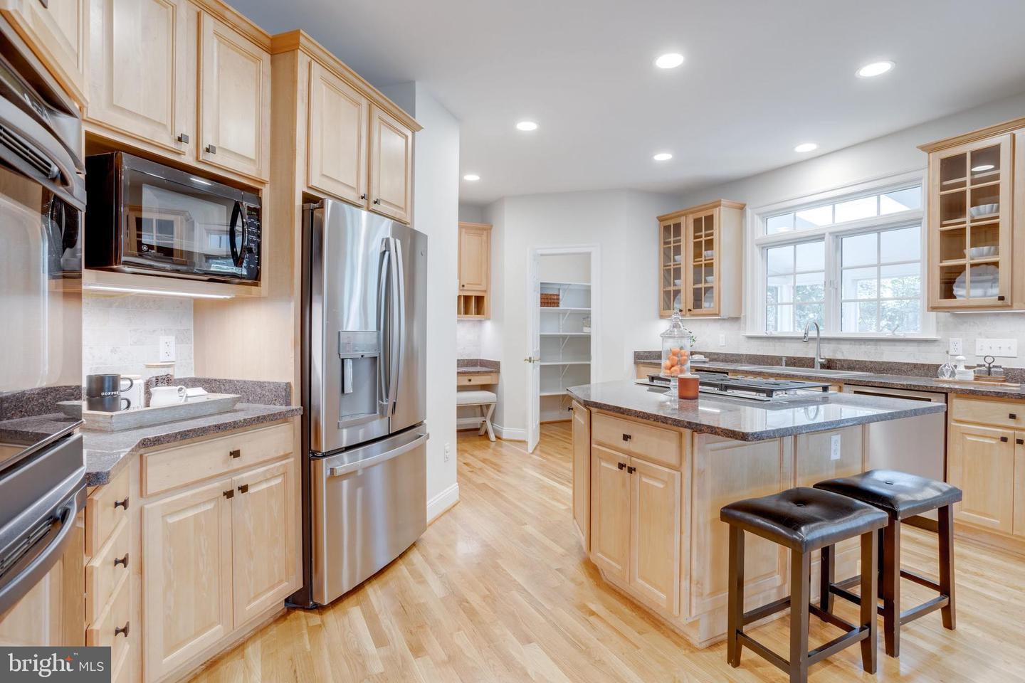 9001 LITTLETON ST, FAIRFAX, Virginia 22032, 5 Bedrooms Bedrooms, ,4 BathroomsBathrooms,Residential,For sale,9001 LITTLETON ST,VAFX2252790 MLS # VAFX2252790