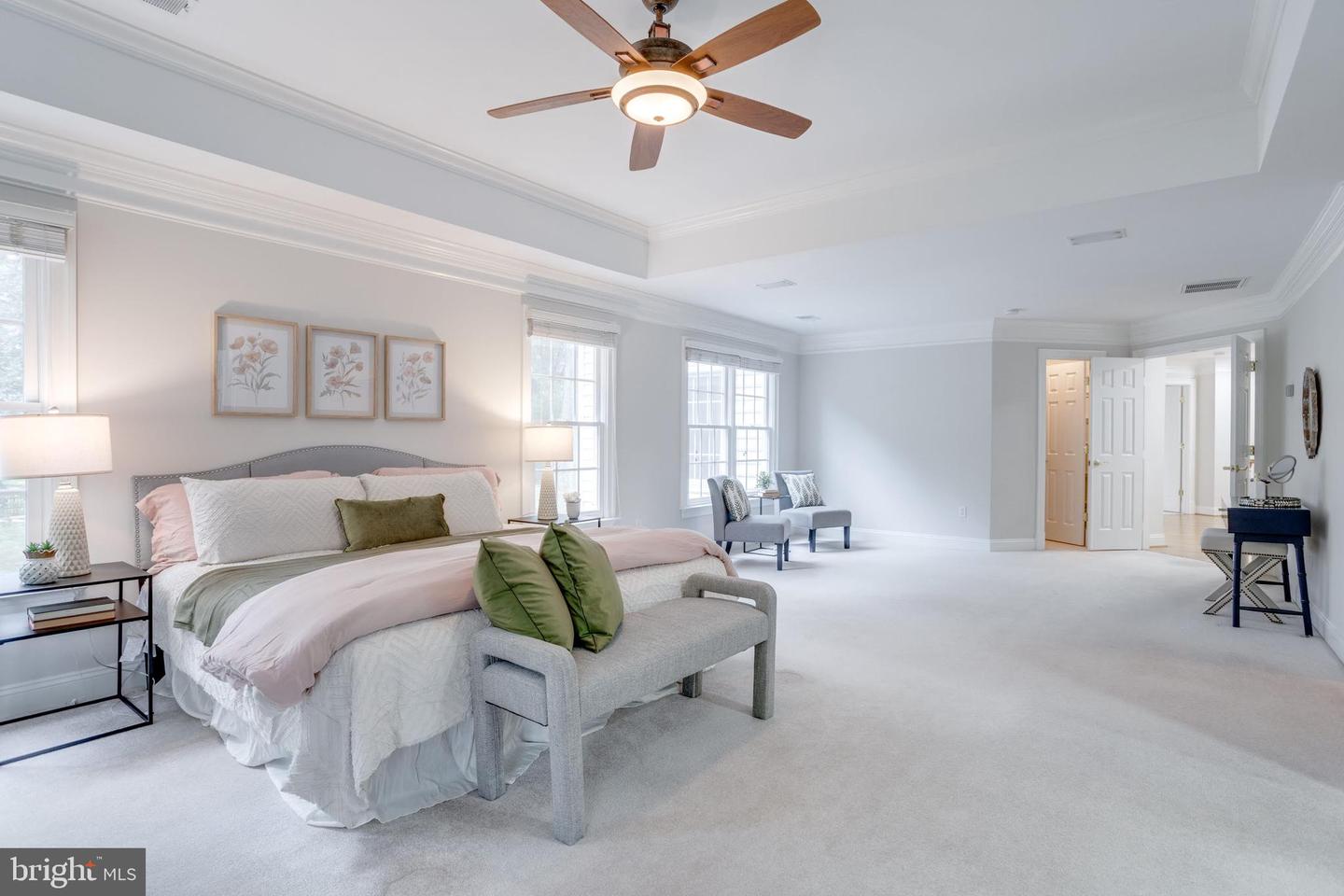 9001 LITTLETON ST, FAIRFAX, Virginia 22032, 5 Bedrooms Bedrooms, ,4 BathroomsBathrooms,Residential,For sale,9001 LITTLETON ST,VAFX2252790 MLS # VAFX2252790