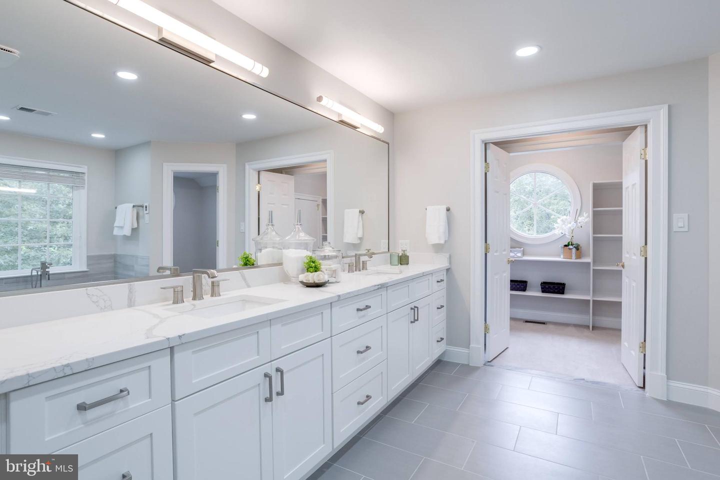 9001 LITTLETON ST, FAIRFAX, Virginia 22032, 5 Bedrooms Bedrooms, ,4 BathroomsBathrooms,Residential,For sale,9001 LITTLETON ST,VAFX2252790 MLS # VAFX2252790